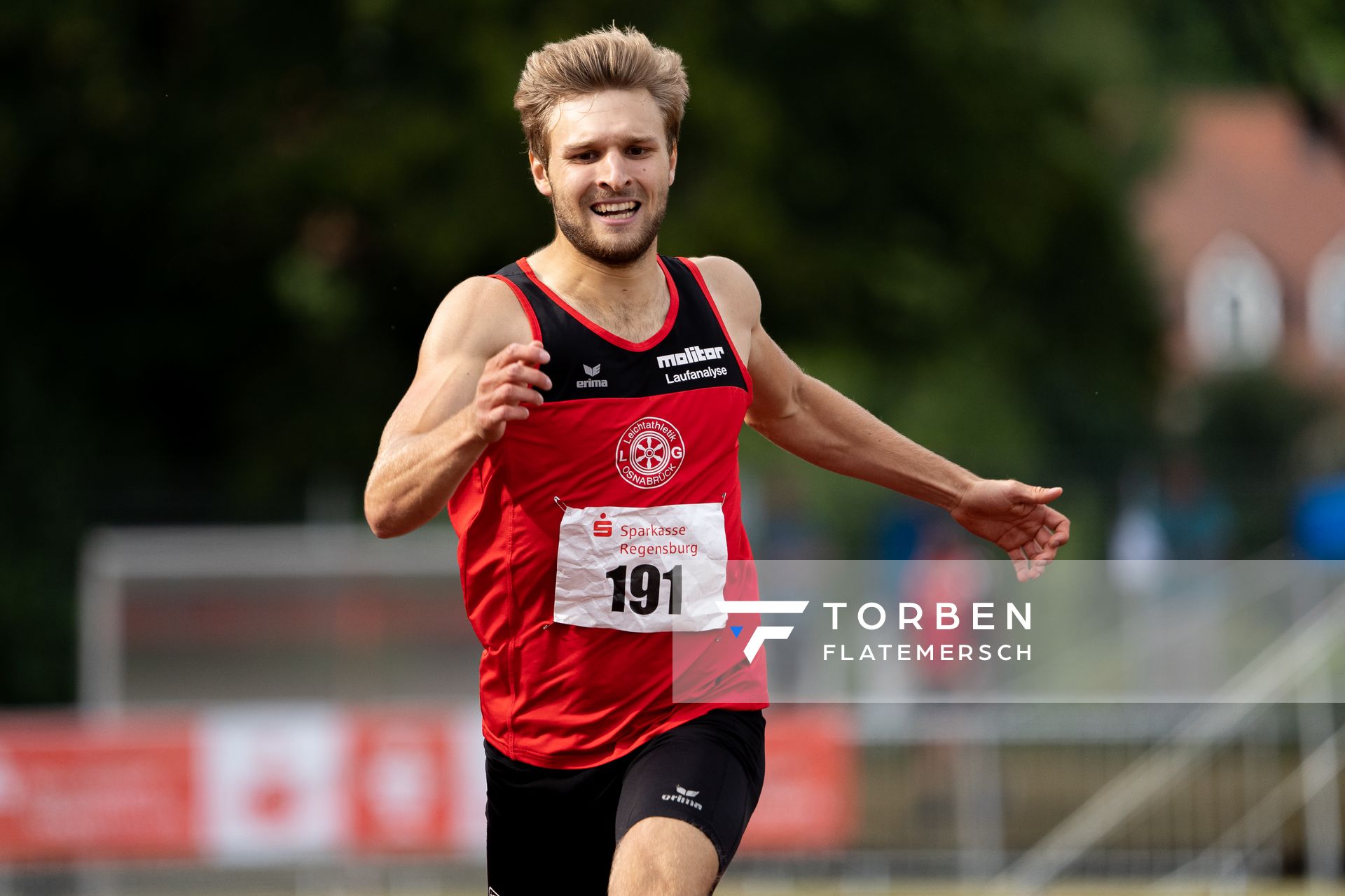 Fabian Dammermann (LG Osnabrueck) ueber 400m am 26.07.2020 waehrend der Sparkassen Gala in Regensburg