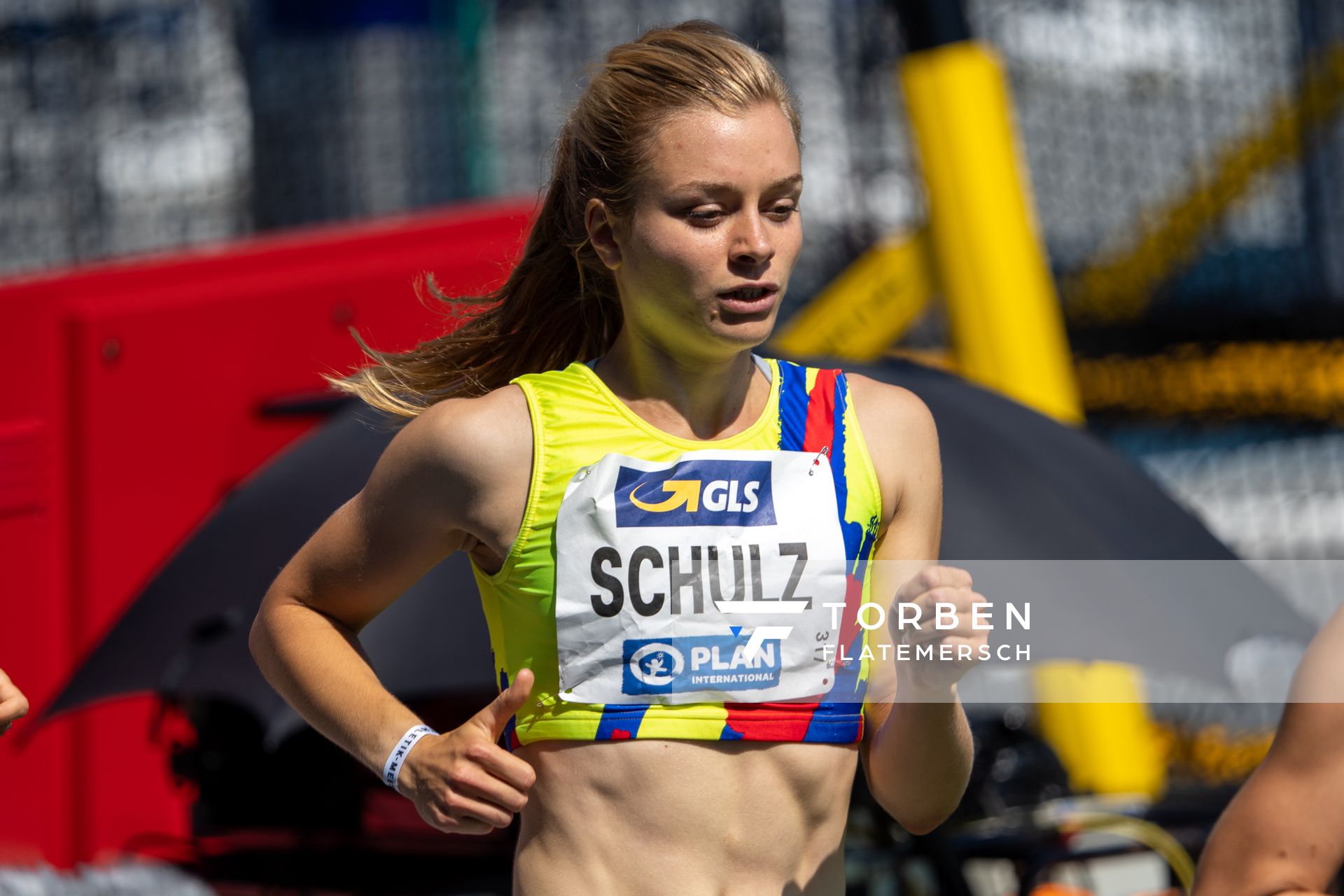 Christine Johanna Schulz (SC Roennau 74) ueber 1500m am 08.08.2020 waehrend den deutschen Leichtathletik-Meisterschaften 2020 im Eintracht-Stadion in Braunschweig