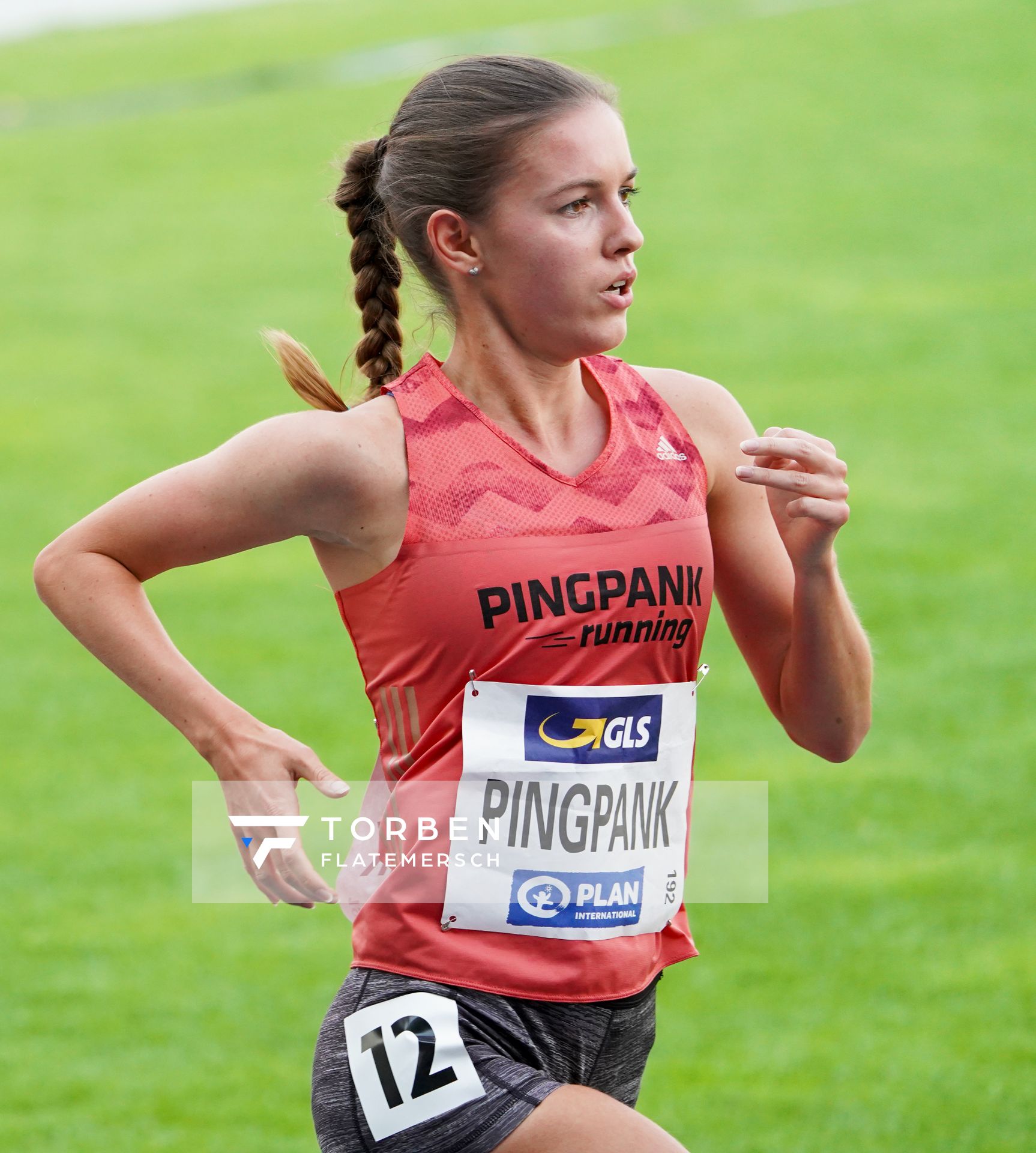 TORBENFLA | Svenja Pingpank (Hannover Athletics) ueber 5000m am 09.08.