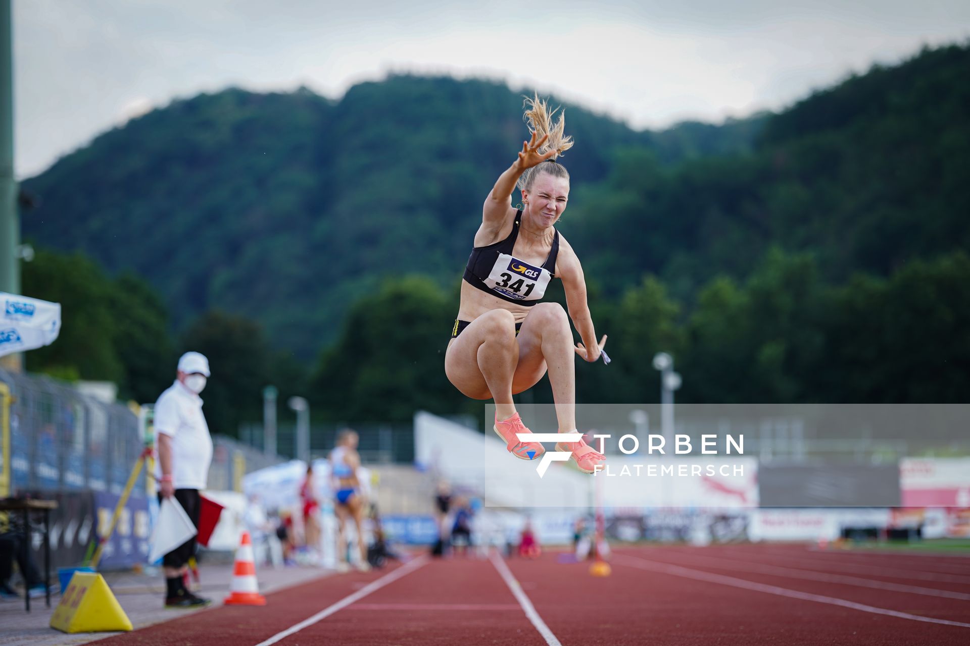 Kira Wittmann (LG Goettingen) im Dreisprung am 26.06.2021 waehrend den deutschen U23 Leichtathletik-Meisterschaften 2021 im Stadion Oberwerth in Koblenz