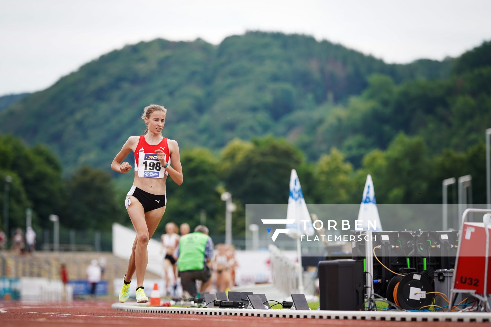 Verena Meisl (LG Olympia Dortmund) im 1500m Finale am 27.06.2021 waehrend den deutschen U23 Leichtathletik-Meisterschaften 2021 im Stadion Oberwerth in Koblenz