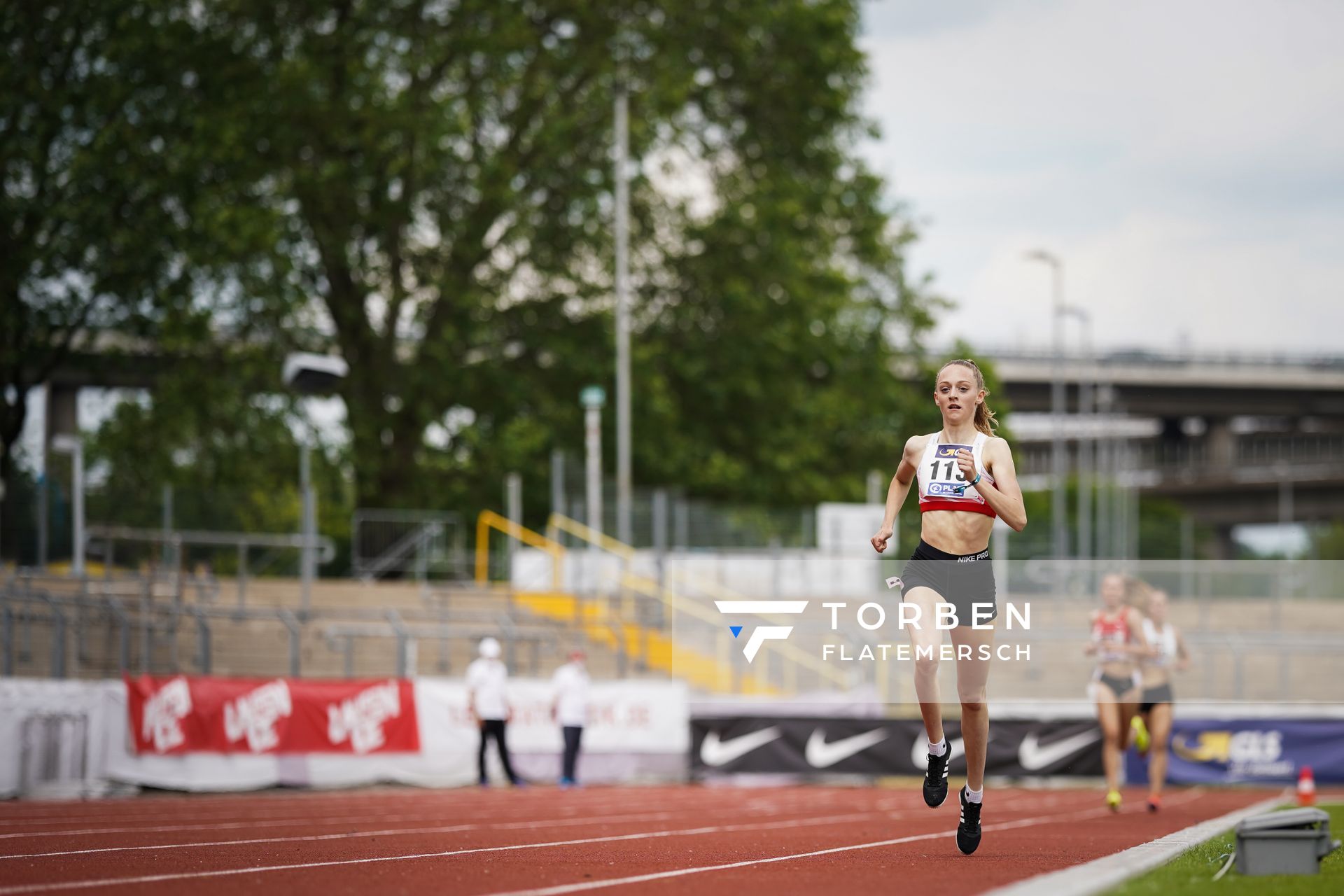 Nele Heymann (TuS Haren) im 1500m Finale am 27.06.2021 waehrend den deutschen U23 Leichtathletik-Meisterschaften 2021 im Stadion Oberwerth in Koblenz
