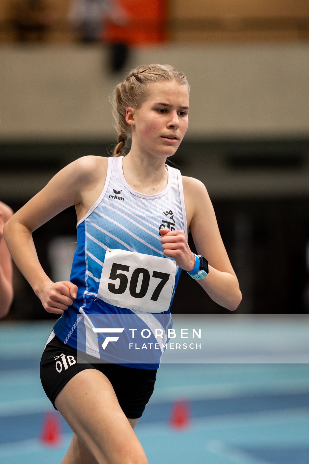 Annika Klezath (OTB Osnabrueck) bei den niedersaechsischen Hallenmeisterschaften am 06.02.2022 in der Leichtathletikhalle im Sportleistungszentrum Hannover