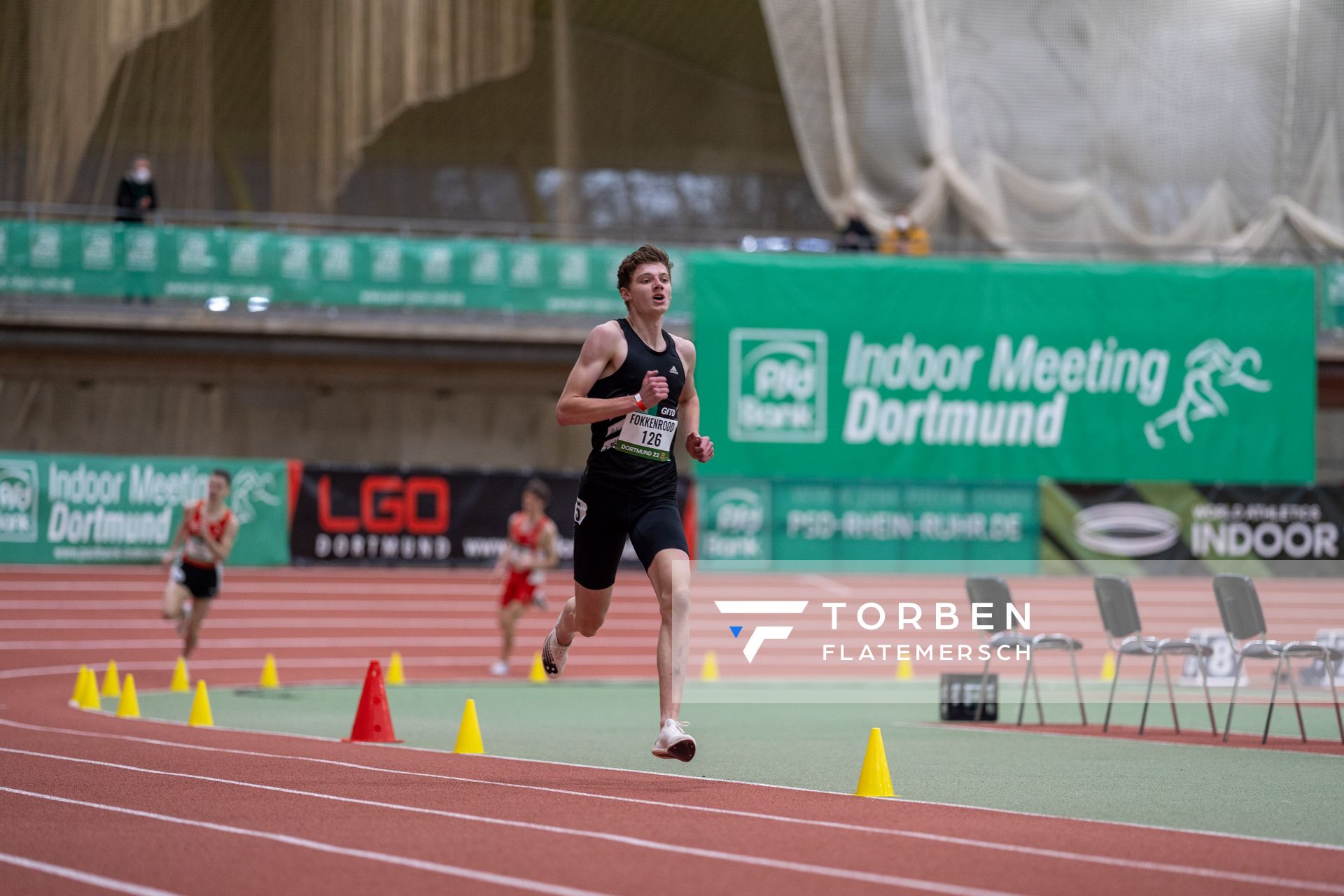 Jesse Fokkenrood (Niederlande) ueber 1500m am 12.02.2022 beim PSD Bank Indoor Meeting in der Helmut-Körnig-Halle in Dortmund