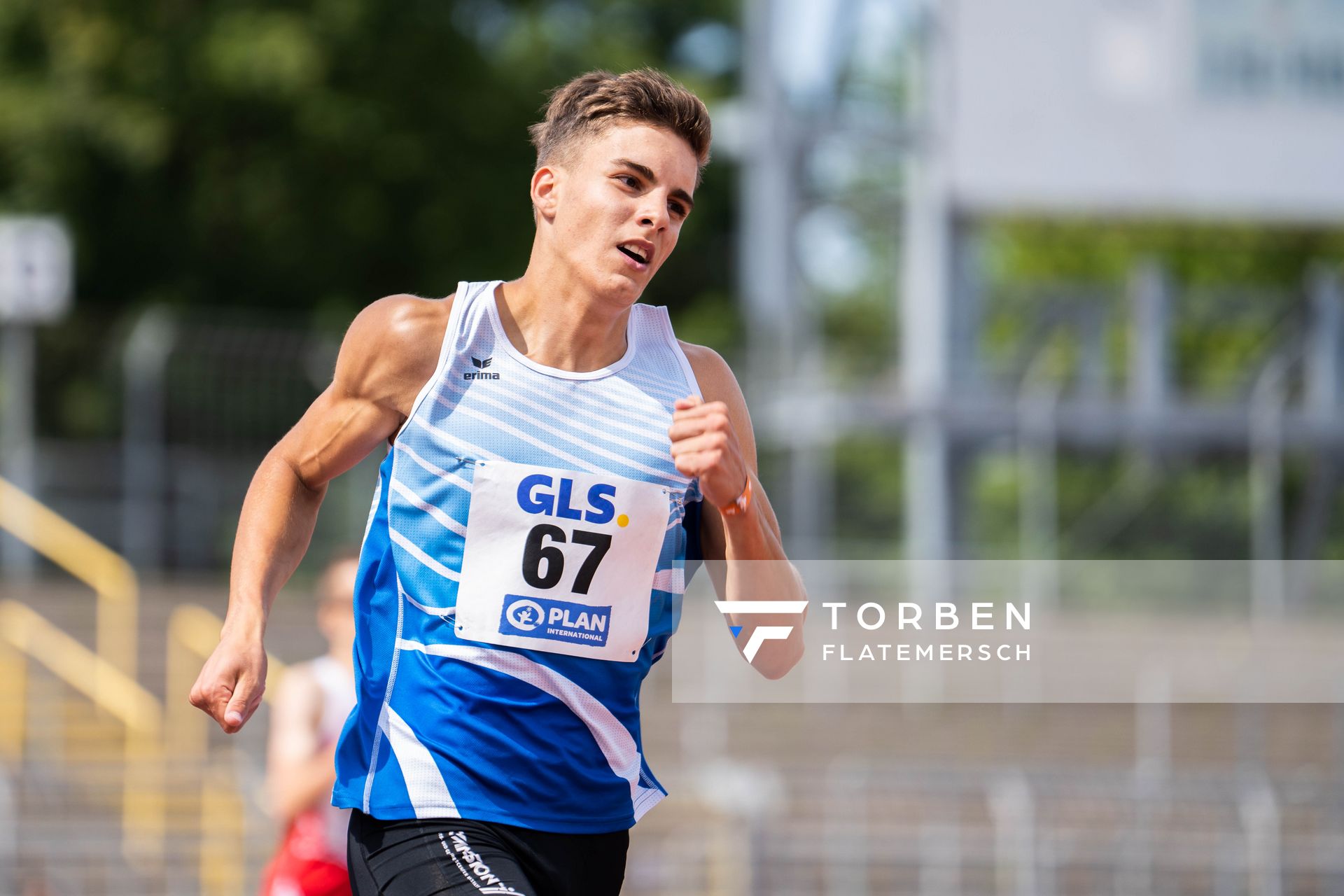 Alexander Senski (SR Yburg Steinbach) ueber 400m am 15.07.2022 waehrend den deutschen Leichtathletik-Jugendmeisterschaften 2022 in Ulm