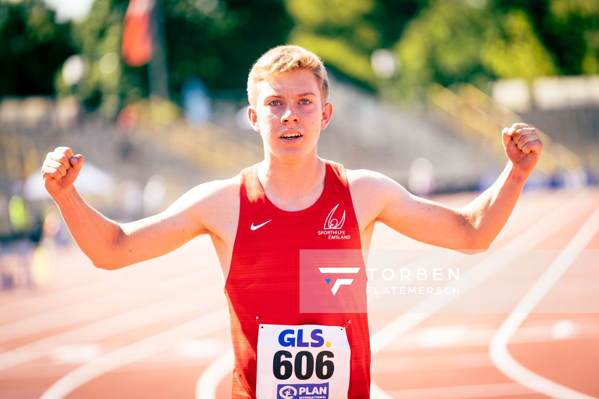 Thorben Finke (SV Sigiltra Soegel) nach dem 200m Finale am 17.07.2022 waehrend den deutschen Leichtathletik-Jugendmeisterschaften 2022 in Ulm