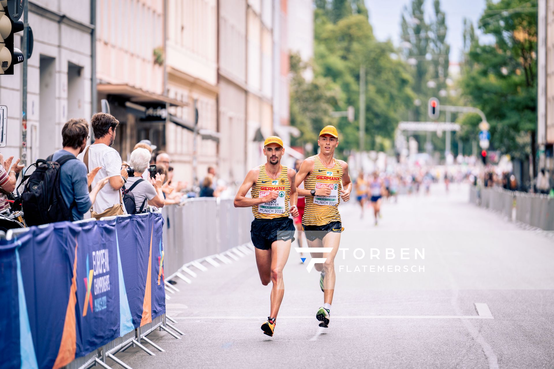 Hendrik Pfeiffer (GER), Johannes Motschmann (GER); Marathon am 15.08.2022 bei den Leichtathletik-Europameisterschaften in Muenchen