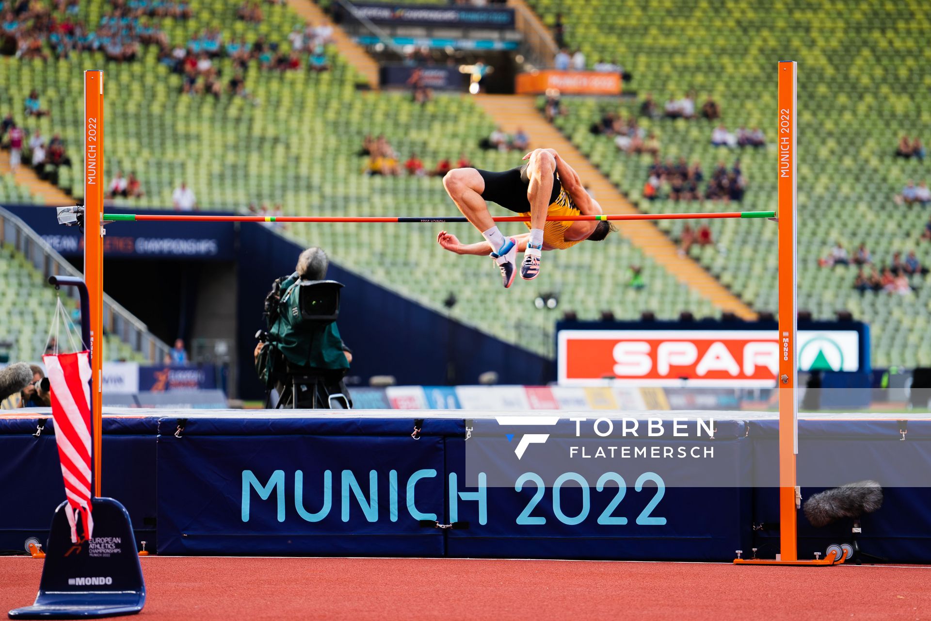 Kai Kazmirek (GER) beim Hochsprung am 15.08.2022 bei den Leichtathletik-Europameisterschaften in Muenchen