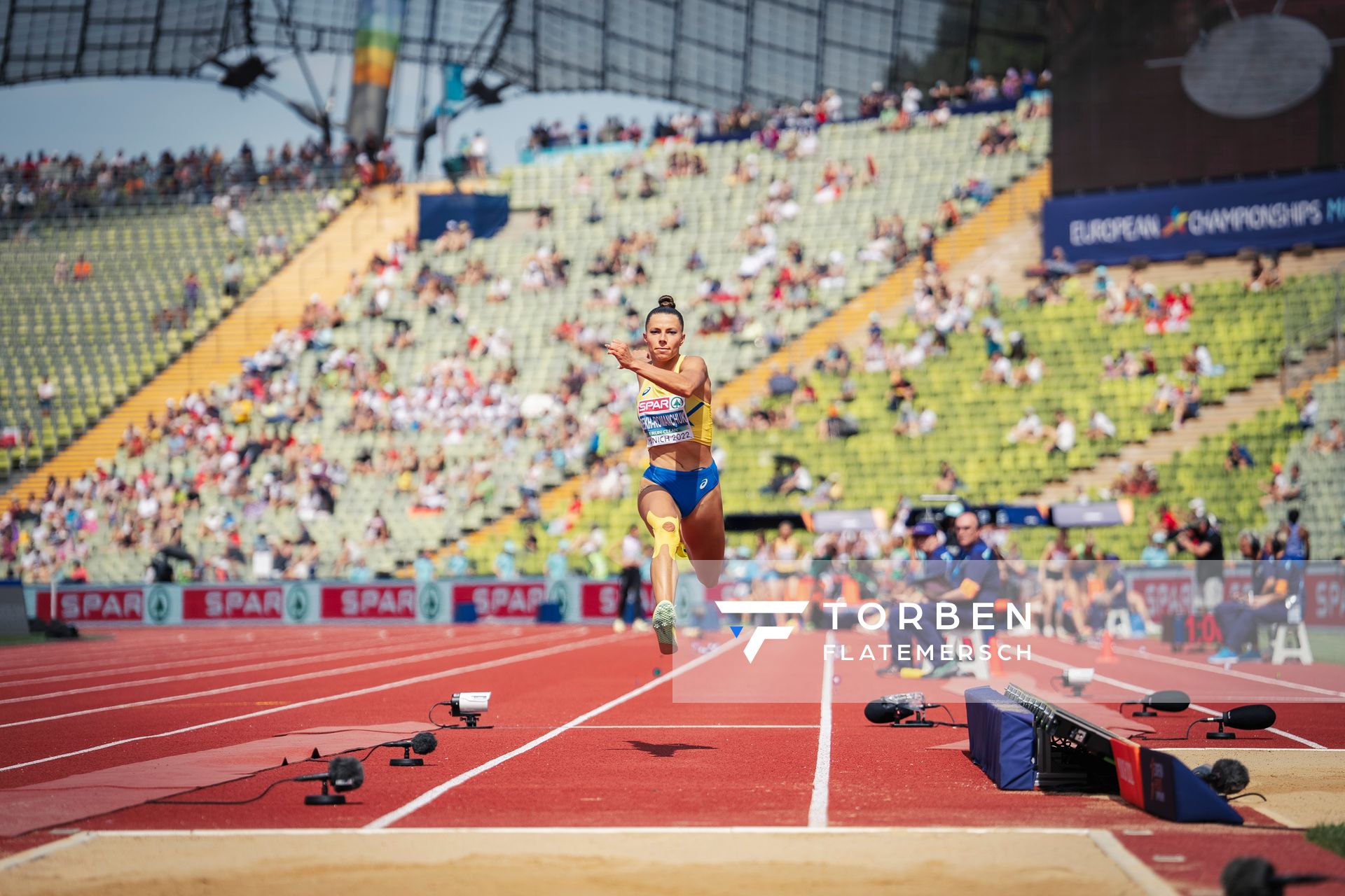 Maryna Bekh-Romanchuk (UKR) im Dreisprung am 17.08.2022 bei den Leichtathletik-Europameisterschaften in Muenchen