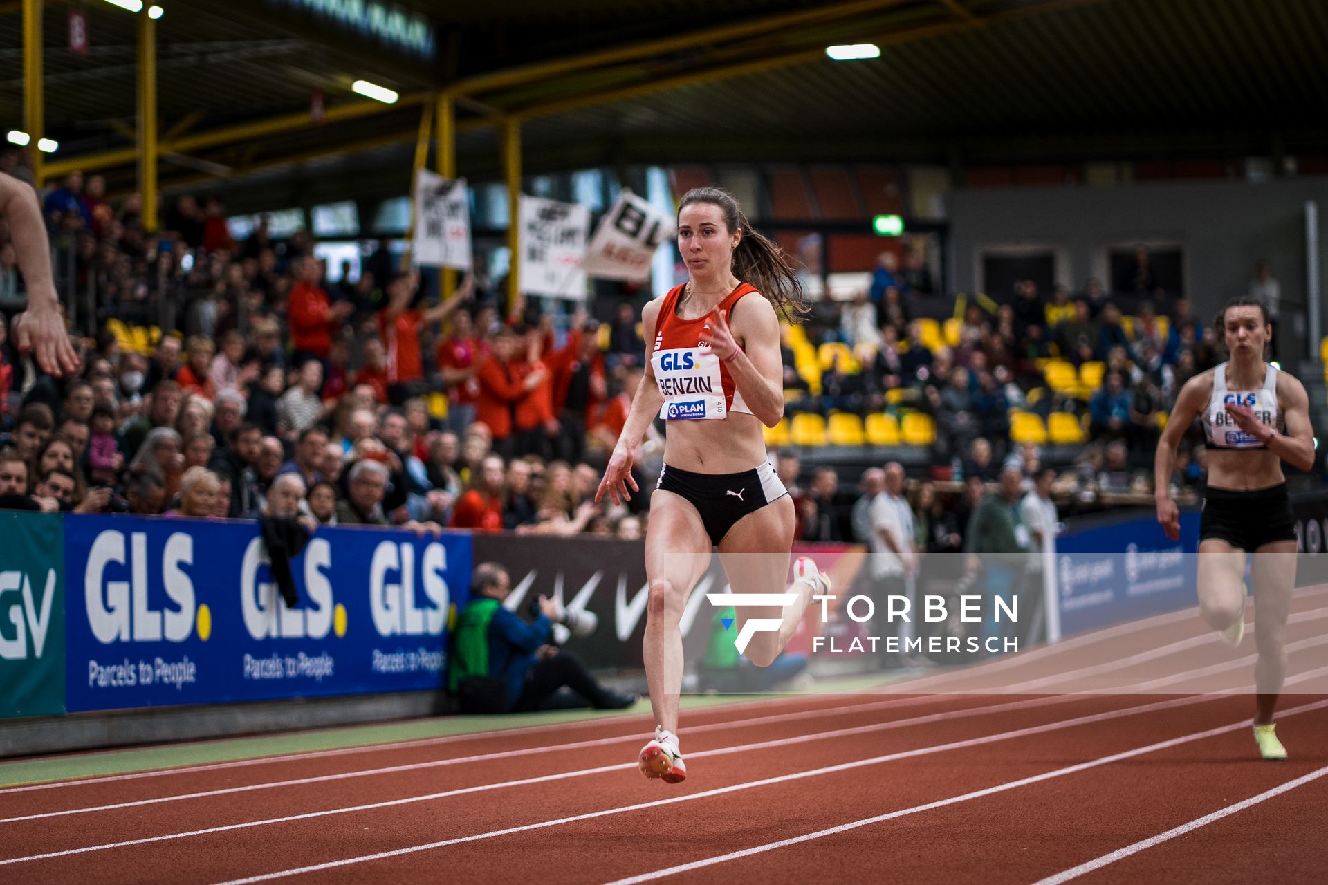Sophie Lea Benzin (LG Olympia Dortmund) bei den Deutschen Leichtathletik-Hallenmeisterschaften am 19.02.2023 in der Helmut-Koernig-Halle in Dortmund