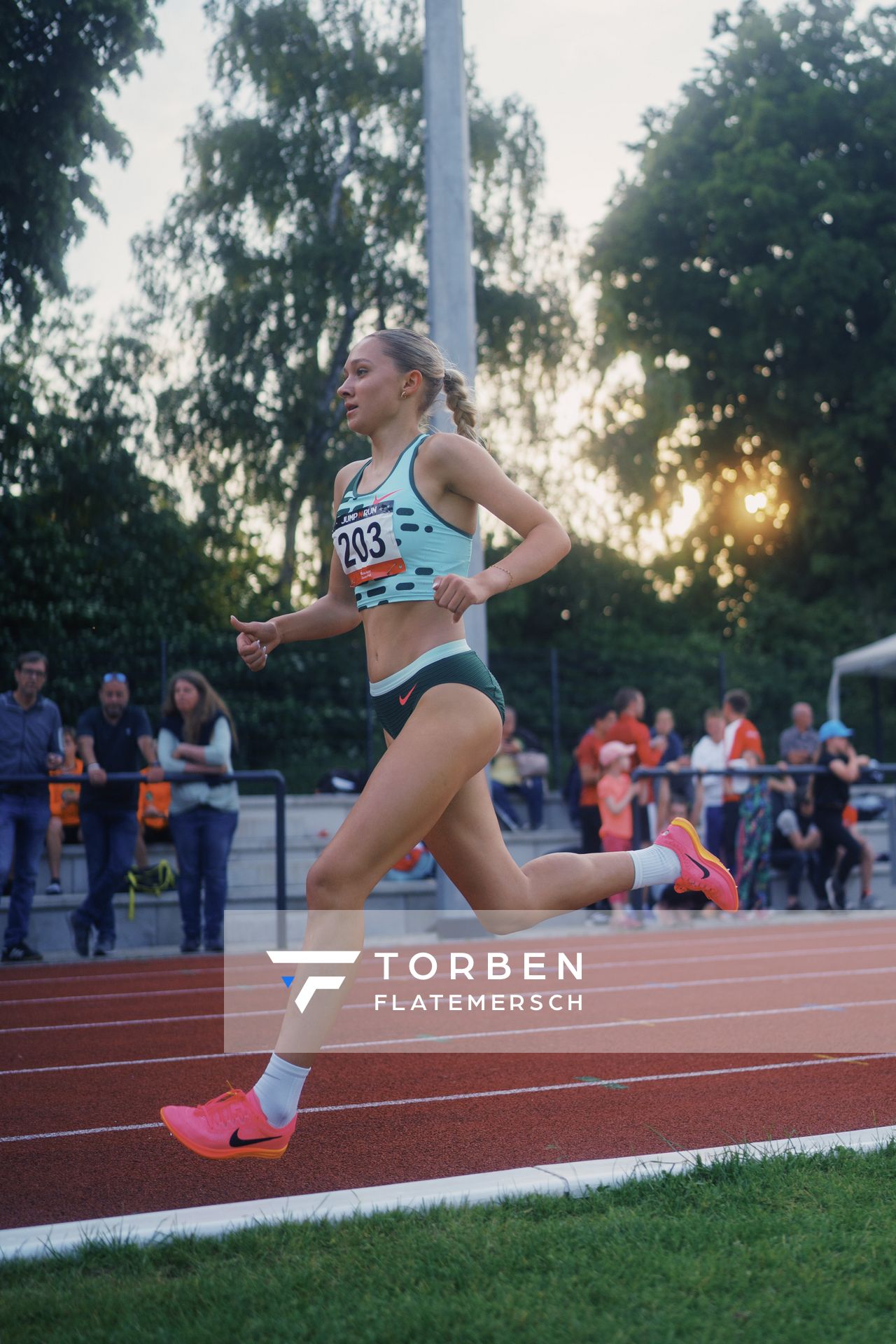 Vanessa Mikitenko (SSC Hanau-Rodenbach) am 07.06.2023 beim Jump n Run Meeting im Stadion Dortmund-Hacheney in Dortmund