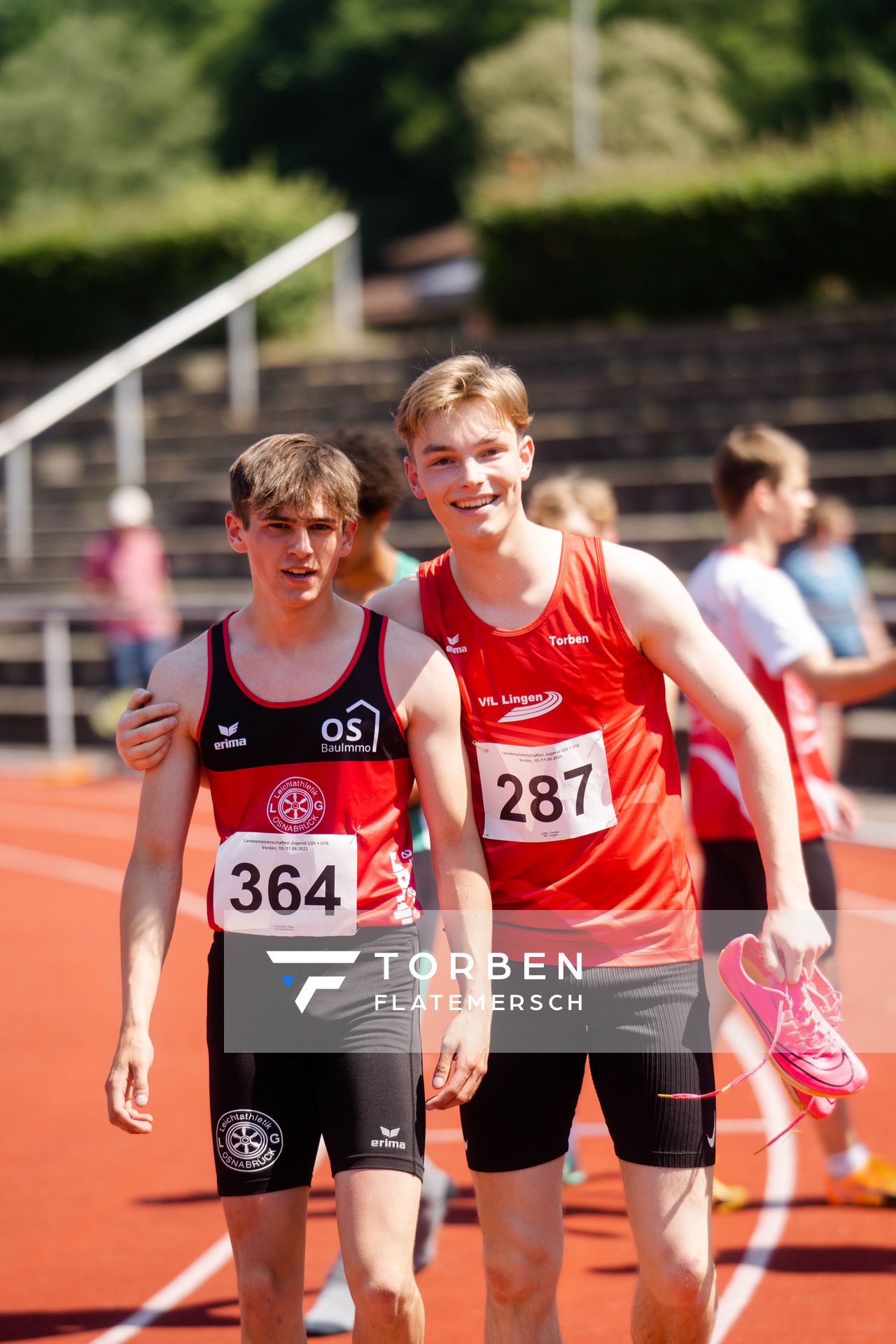 Elias Crystalla (LG Osnabrueck), Torben Lillie (VfL Lingen) am 10.06.2023 waehrend den NLV + BLV U20/U16 Landesmeisterschaften im Stadion Berliner Ring in Verden