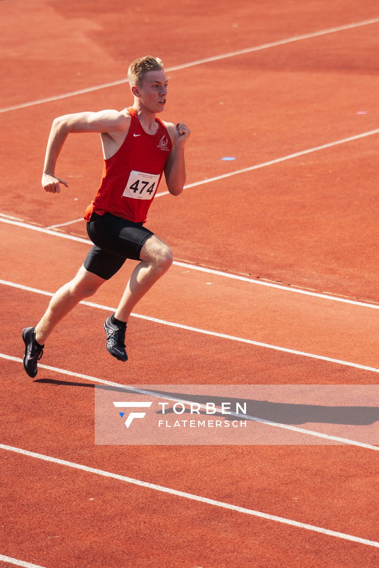 Thorben Finke (SV Sigiltra Soegel) ueber 400m am 10.06.2023 waehrend den NLV + BLV U20/U16 Landesmeisterschaften im Stadion Berliner Ring in Verden