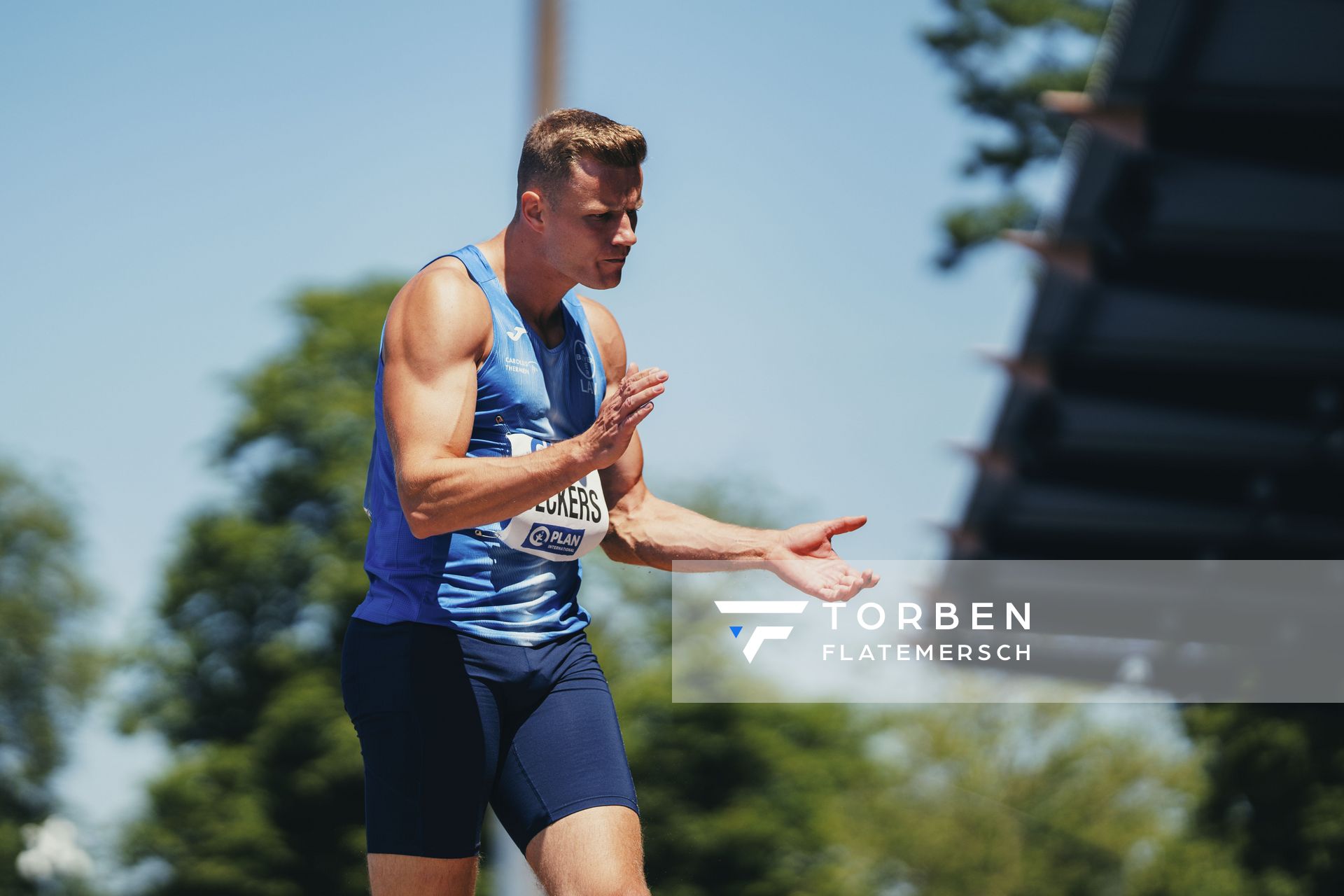 Nico Beckers (GER/LAV Bayer Uerdingen/Dormagen) im Weitsprung am 17.06.2023 beim Stadtwerke Ratingen Mehrkampf-Meeting im Stadion am Stadionring in Ratingen