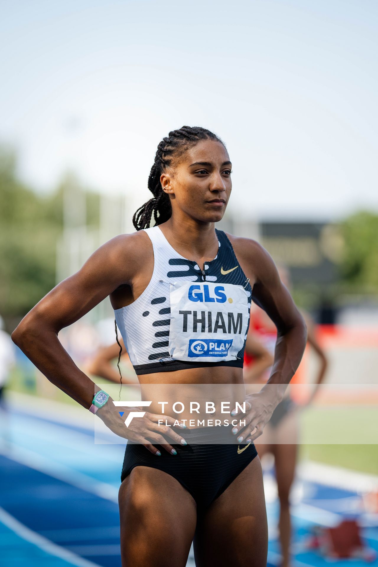 Nafissatou Thiam (BEL/Belgien) ueber 200m am 17.06.2023 beim Stadtwerke Ratingen Mehrkampf-Meeting im Stadion am Stadionring in Ratingen