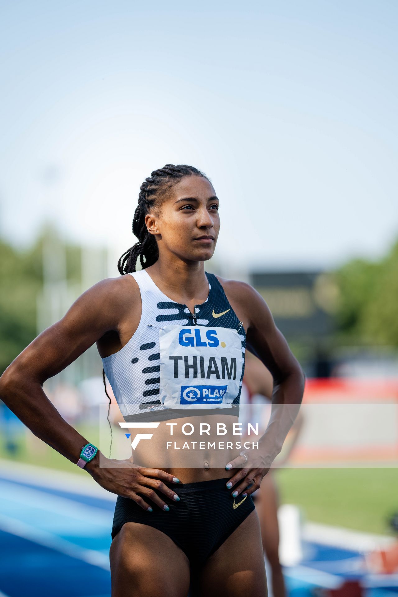 Nafissatou Thiam (BEL/Belgien) ueber 200m am 17.06.2023 beim Stadtwerke Ratingen Mehrkampf-Meeting im Stadion am Stadionring in Ratingen