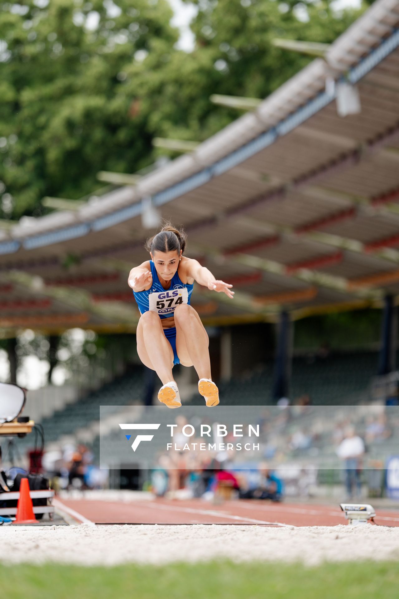 Pia Messing (TV Gladbeck 1912) am 02.07.2023 waehrend den deutschen U23 Leichtathletik-Meisterschaften im Jahnstadion in Göttingen