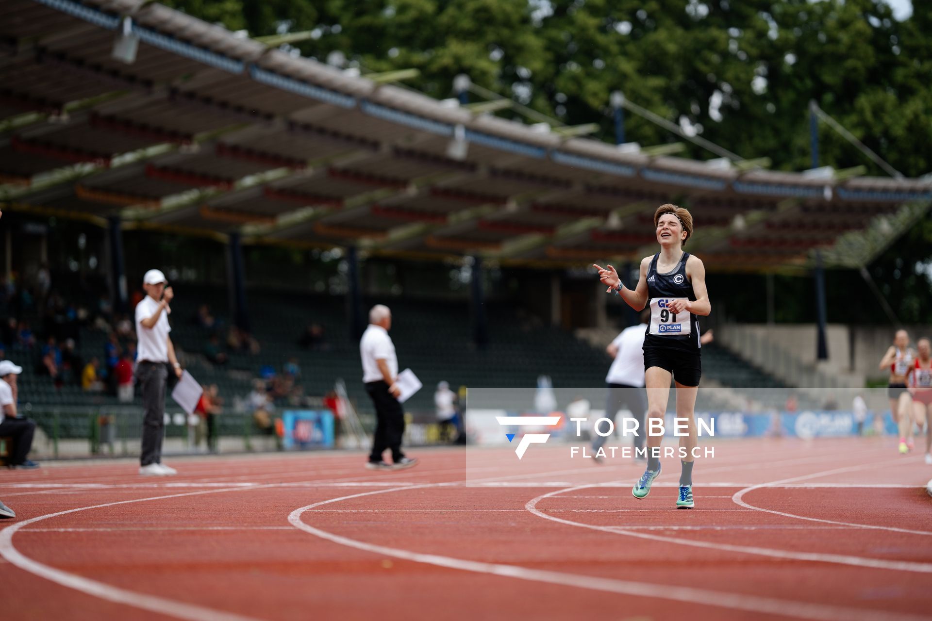 Blanka Doerfel (SCC Berlin) ueber 5000m am 02.07.2023 waehrend den deutschen U23 Leichtathletik-Meisterschaften im Jahnstadion in Göttingen
