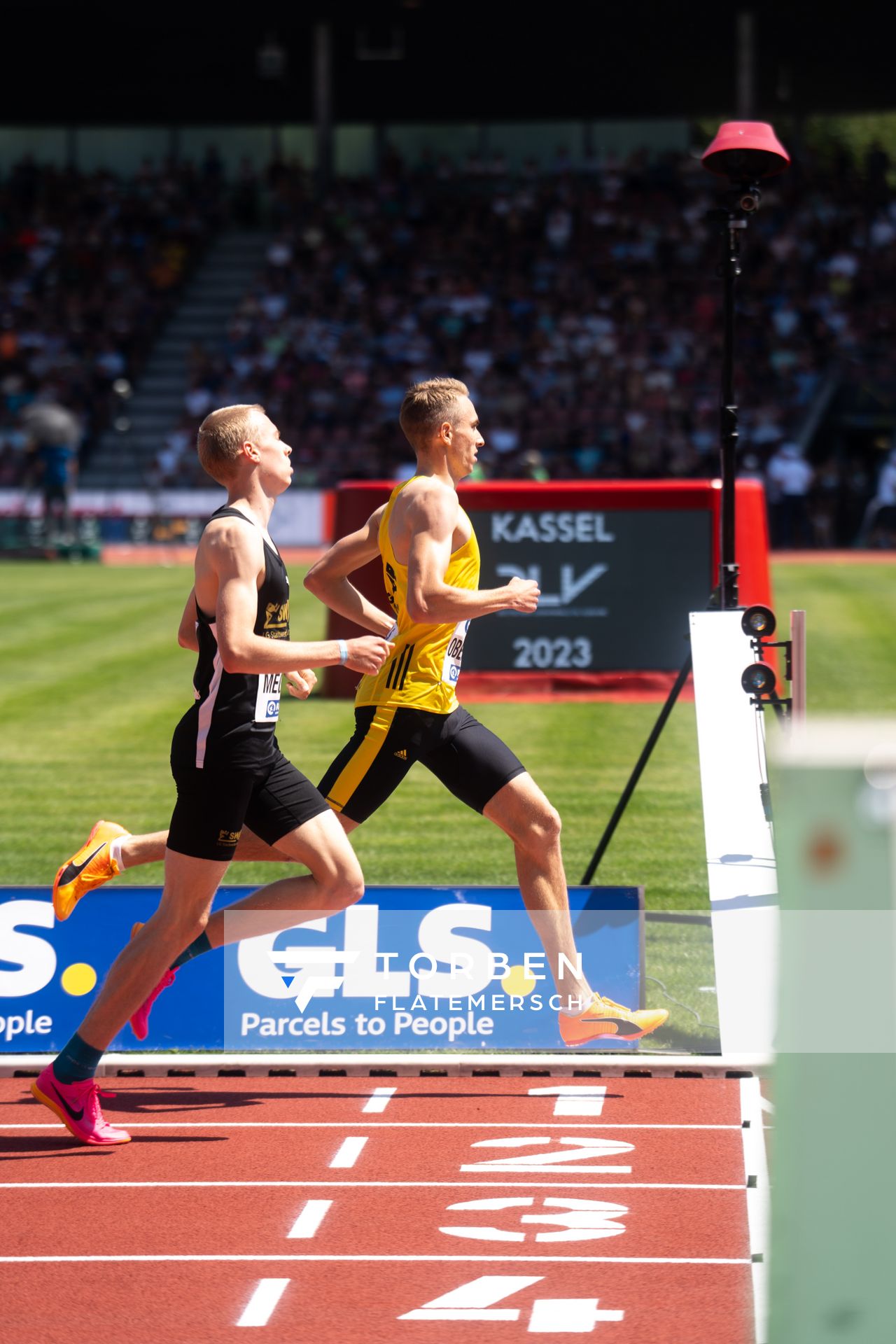 Luis Oberbeck (LG Goettingen), Emil Meggle (LG Stadtwerke Muenchen)während der 113. Deutschen Leichtathletik-Meisterschaften am 08.07.2023 im Auestadion in Kassel