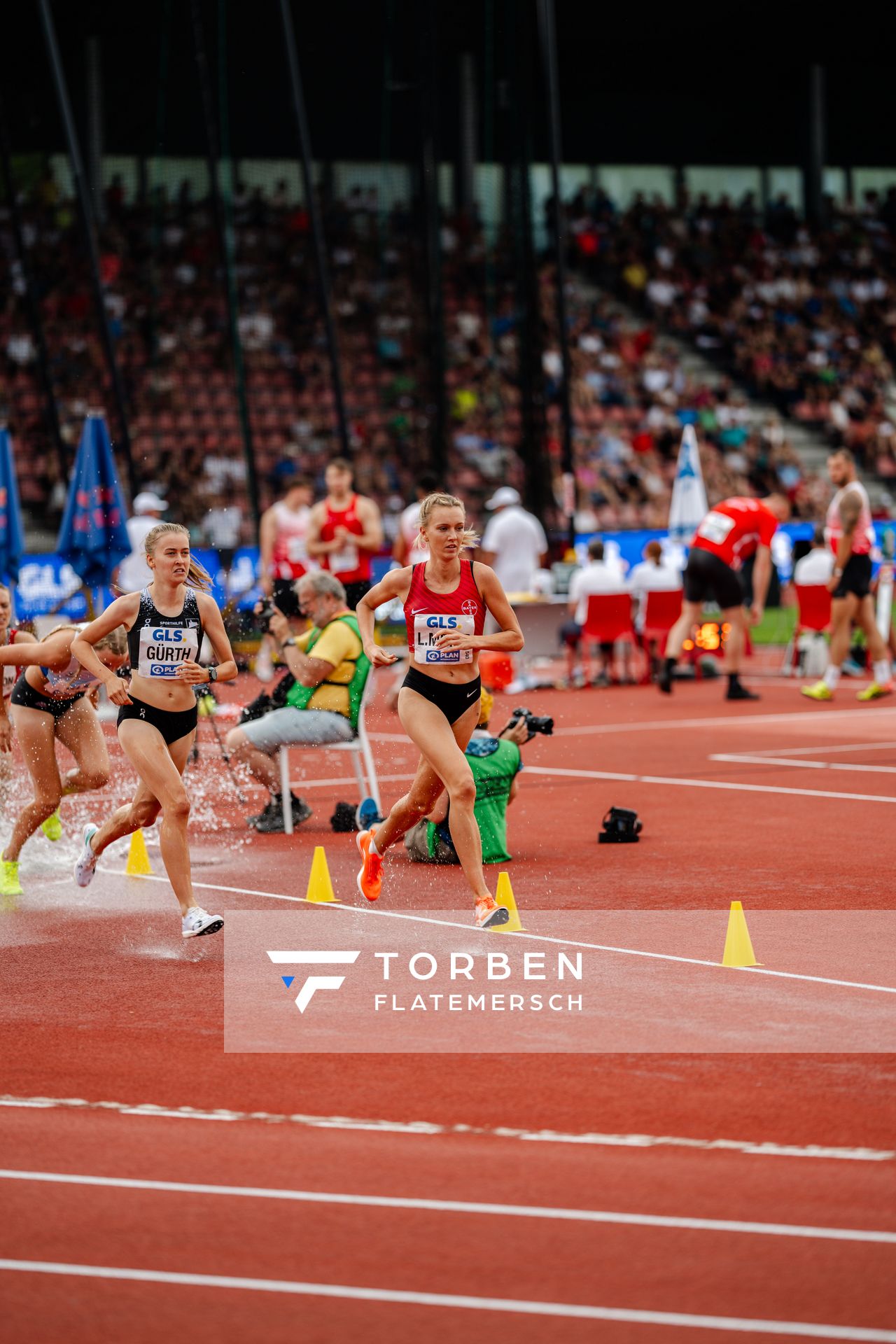 Lea Meyer (TSV Bayer 04 Leverkusen) ueber 3000m Hindernis während der 113. Deutschen Leichtathletik-Meisterschaften am 09.07.2023 im Auestadion in Kassel