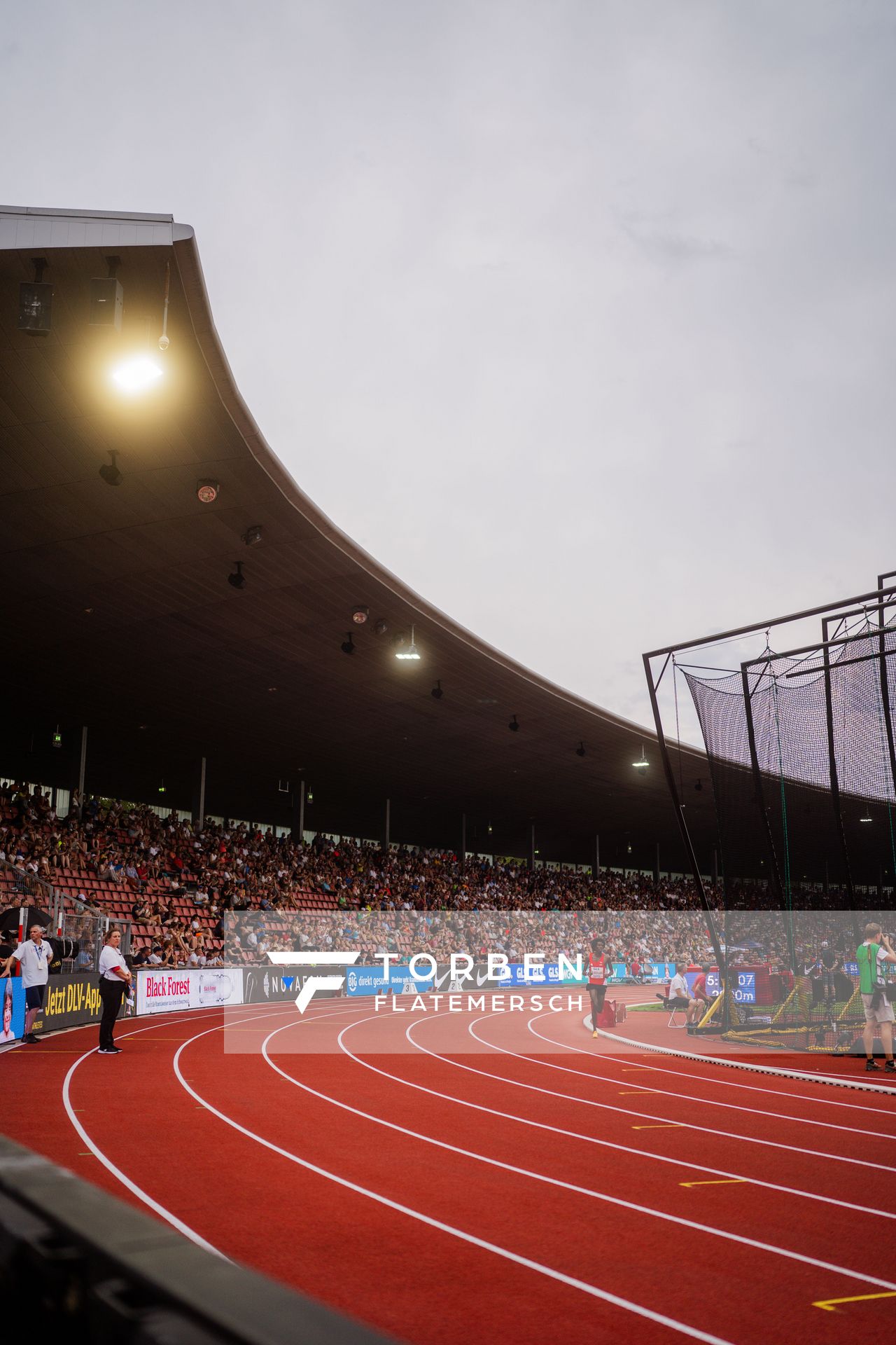 Mohamed Abdilaahi (LG Olympia Dortmund) während der 113. Deutschen Leichtathletik-Meisterschaften am 09.07.2023 im Auestadion in Kassel