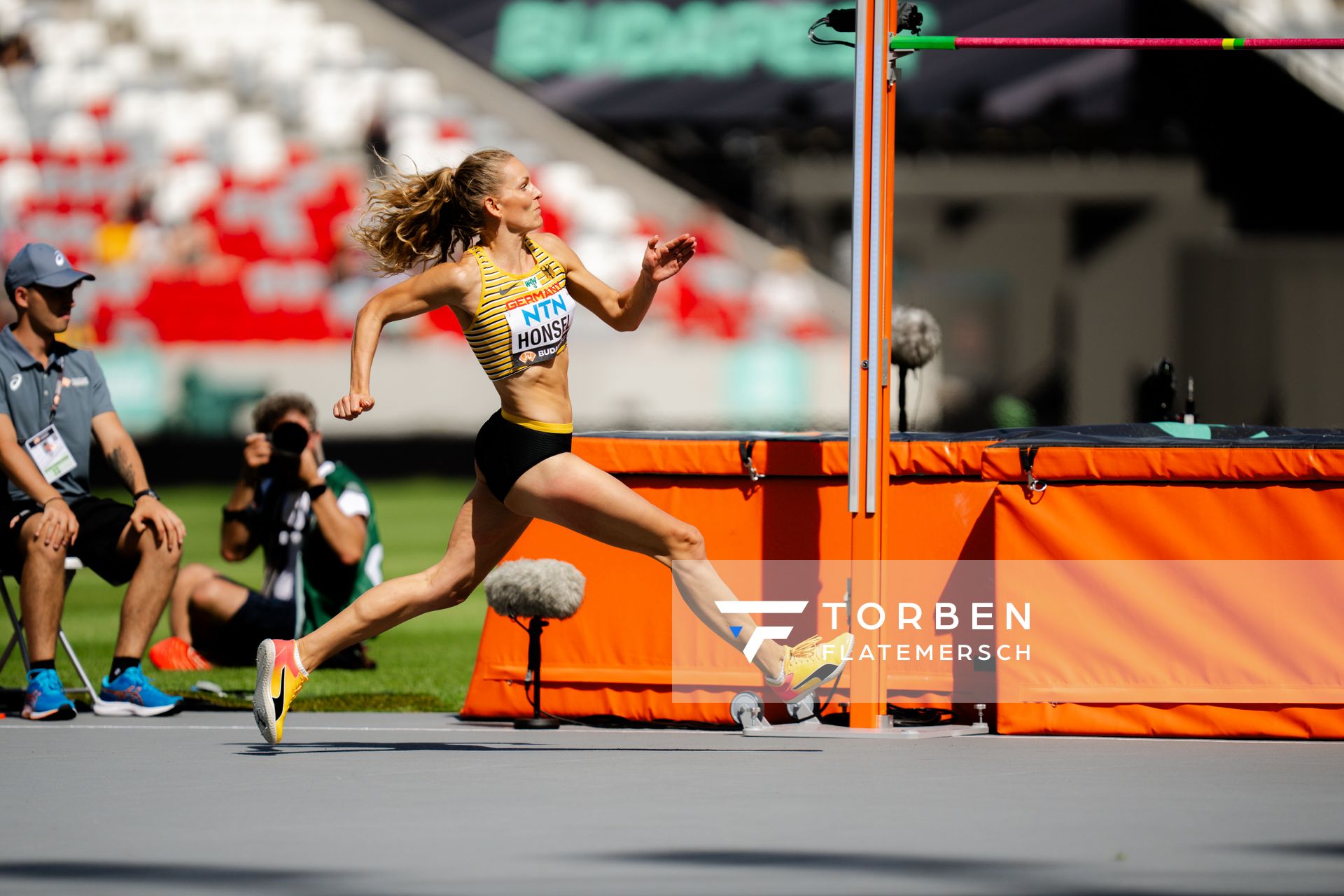 Christina Honsel (GER/Germany) during the High Jump on Day 7 of the World Athletics Championships Budapest 23 at the National Athletics Centre in Budapest, Hungary on August 25, 2023.