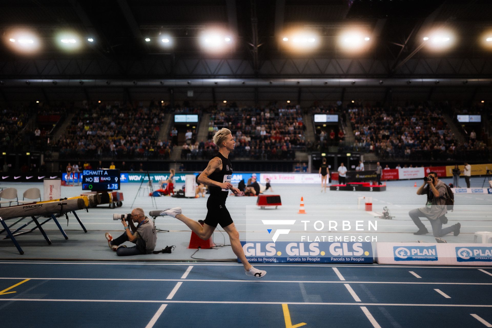 Robert Farken (SC DHfK Leipzig e.V.) am 17.02.2024 während den 71. Deutschen Leichtathletik-Hallenmeisterschaften in der QUARTERBACK Immobilien ARENA in Leipzig