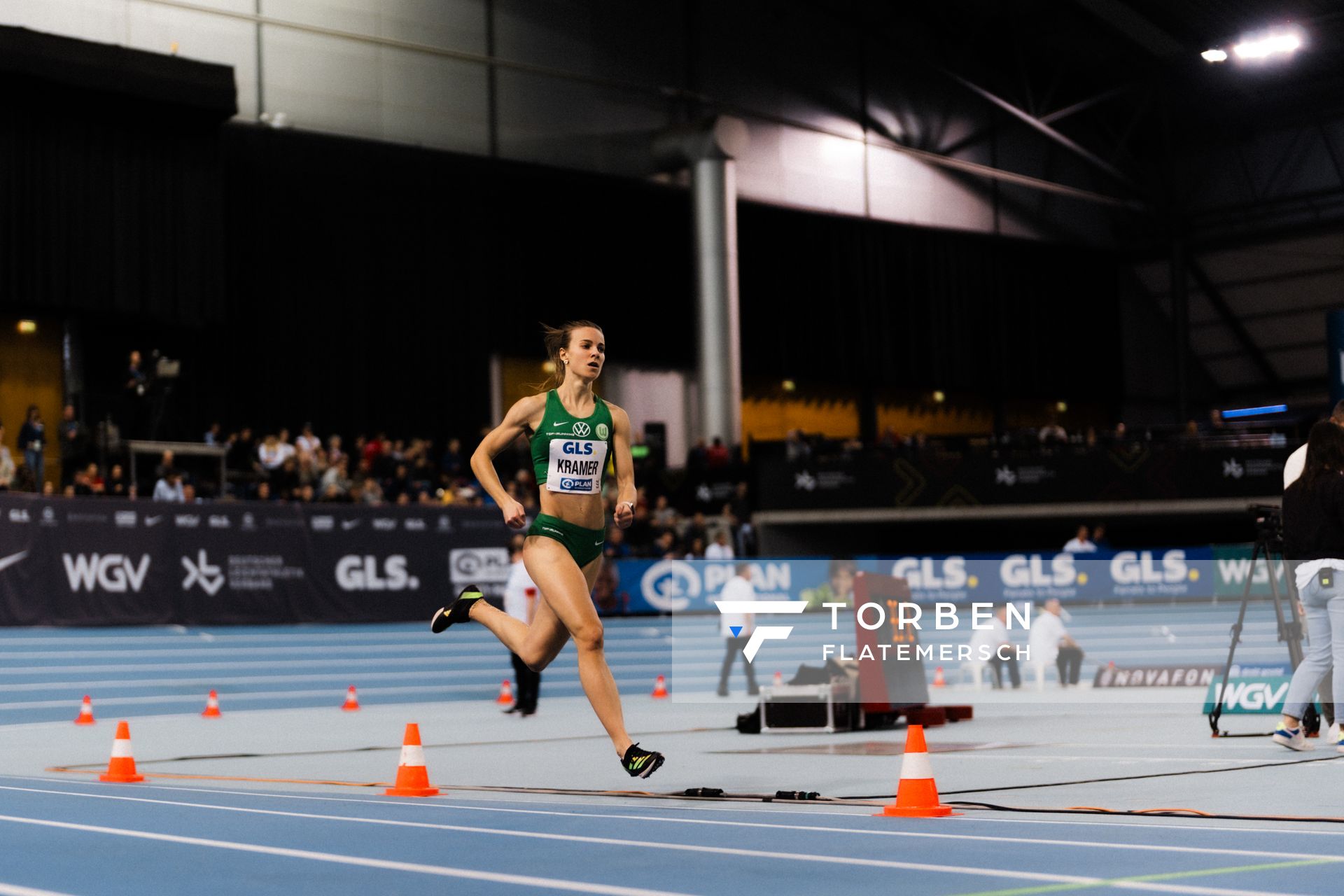 Pernilla Kramer (VfL Wolfsburg) im 400m Halbfinale am 17.02.2024 während den 71. Deutschen Leichtathletik-Hallenmeisterschaften in der QUARTERBACK Immobilien ARENA in Leipzig