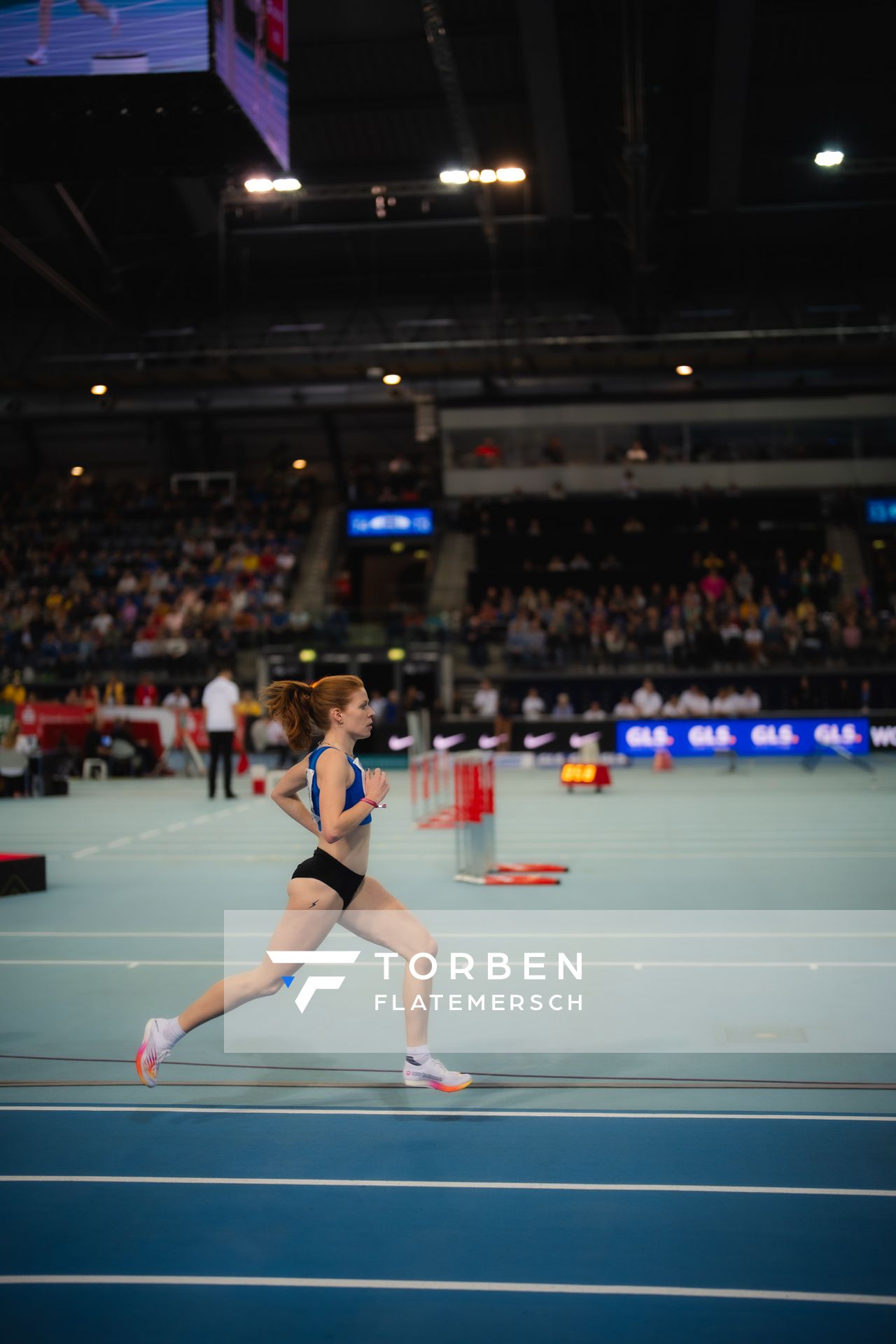 Eva Dieterich (LAV Stadtwerke Tübingen) im 3000m Finale der Frauen am 17.02.2024 während den 71. Deutschen Leichtathletik-Hallenmeisterschaften in der QUARTERBACK Immobilien ARENA in Leipzig