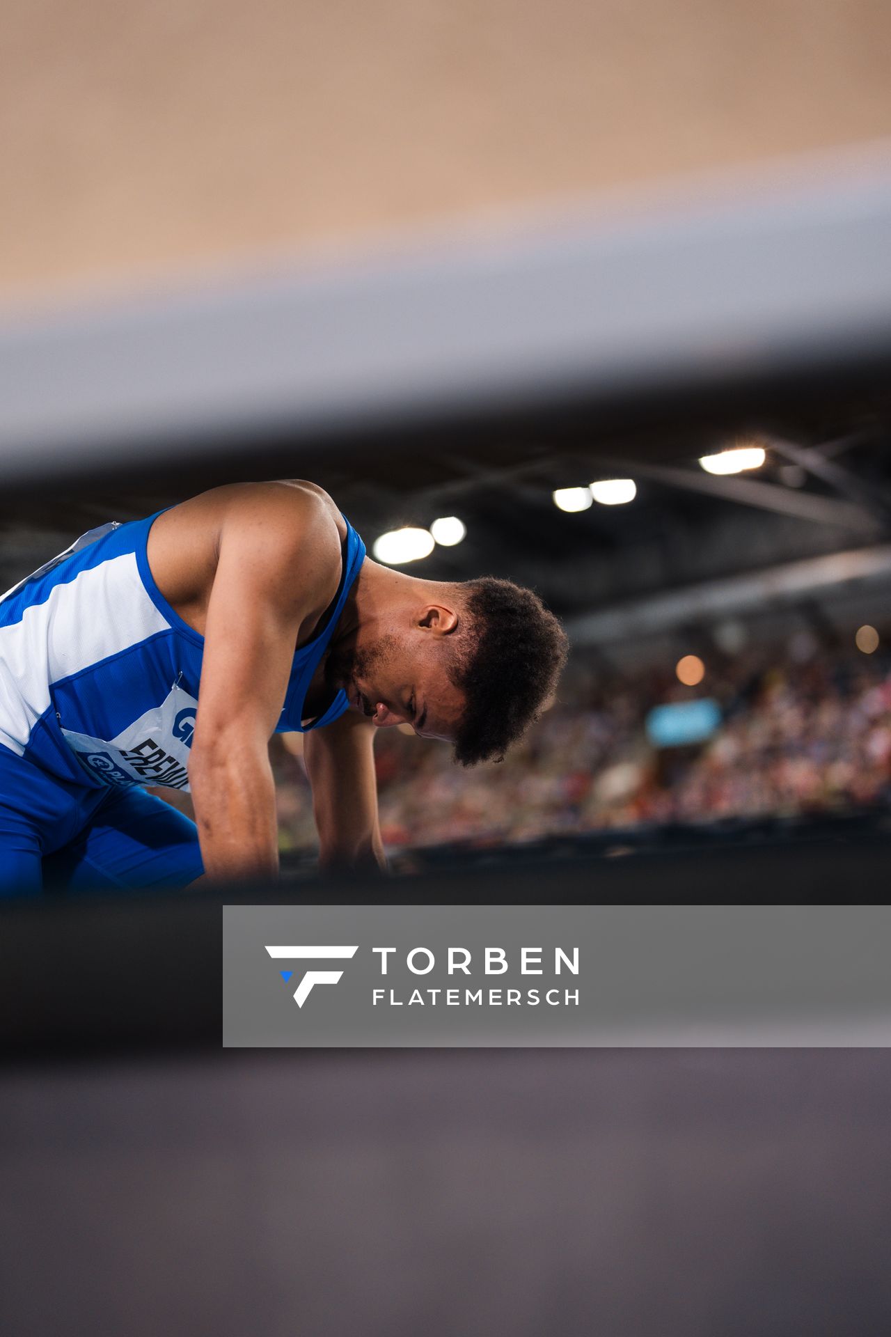 Robin Erewa (TV Wattenscheid 01) im Startblock am 18.02.2024 während den 71. Deutschen Leichtathletik-Hallenmeisterschaften in der QUARTERBACK Immobilien ARENA in Leipzig