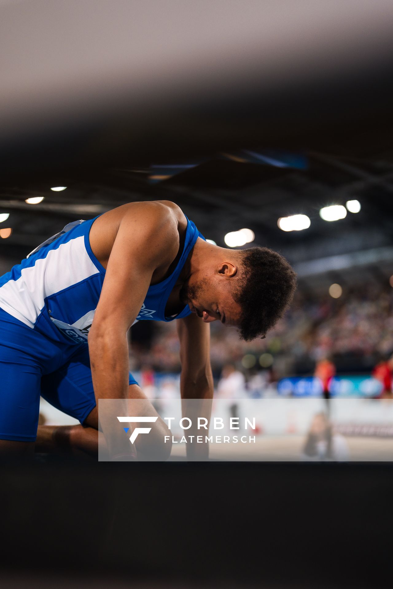 Robin Erewa (TV Wattenscheid 01) im  Startblock am 18.02.2024 während den 71. Deutschen Leichtathletik-Hallenmeisterschaften in der QUARTERBACK Immobilien ARENA in Leipzig