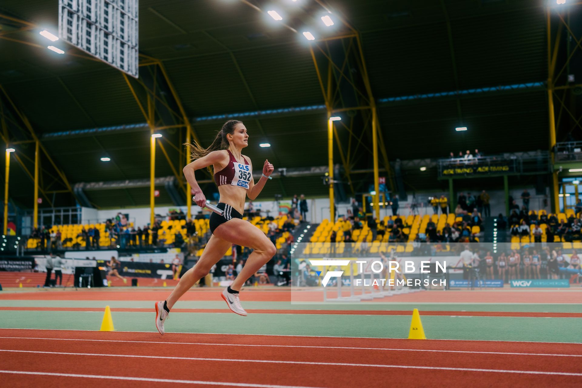 Inken Terjung (ASV Köln e. V.) waehrend der 55. Deutsche Jugend-Hallenmeisterschaften U20 am 24.02.2024 in der Helmut-Körnig-Halle in Dortmund