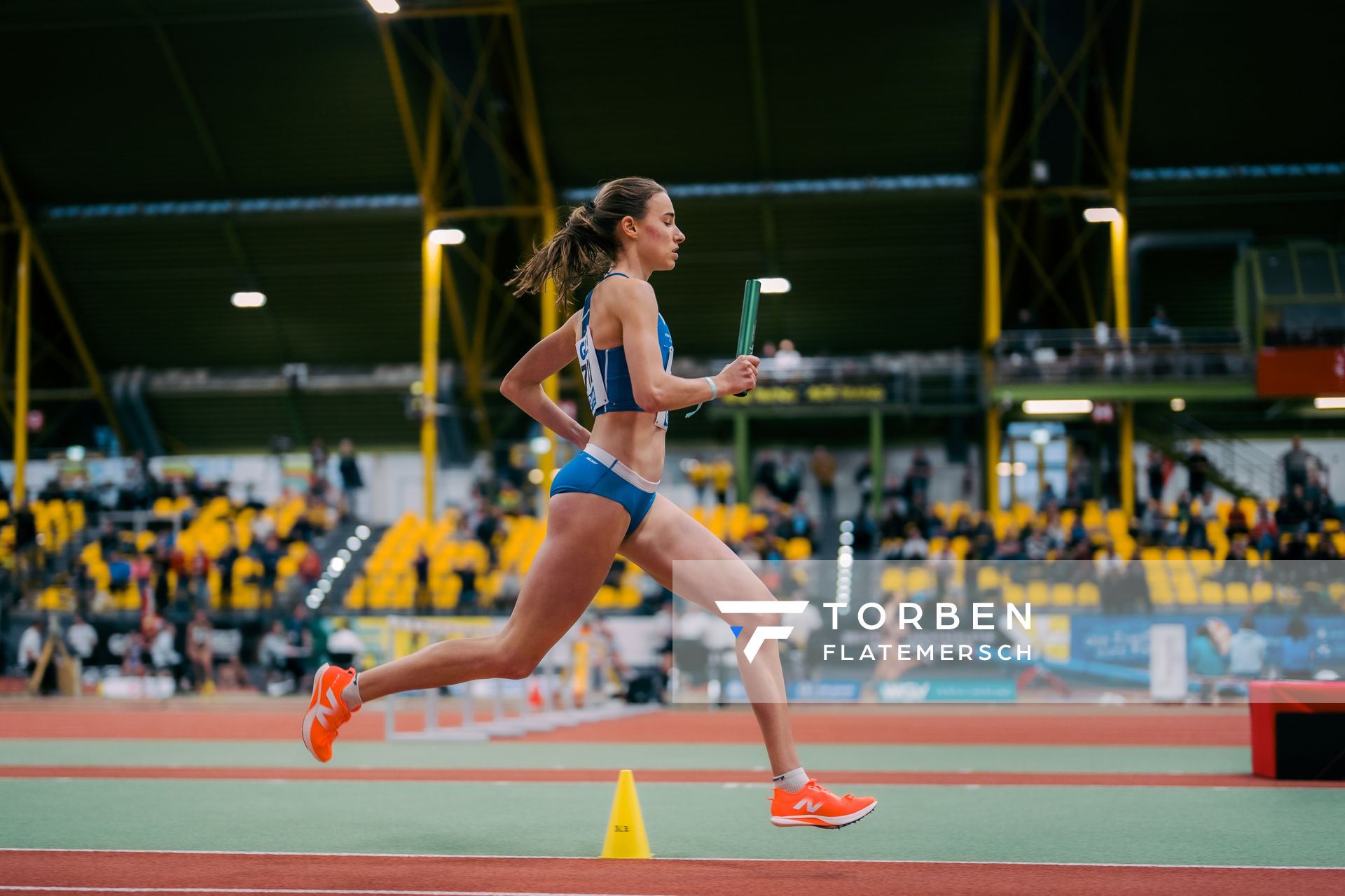 Verena Meisl (TV Wattenscheid 01) waehrend der 55. Deutsche Jugend-Hallenmeisterschaften U20 am 24.02.2024 in der Helmut-Körnig-Halle in Dortmund