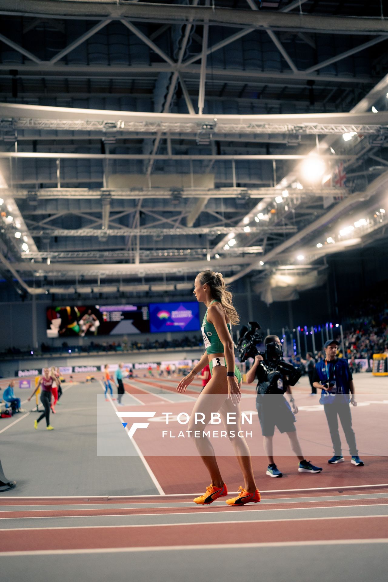 Sharlene Mawdsley (IRL/Ireland) im 400m Vorlauf am 01.03.2024 bei den World Athletics Indoor Championships in Glasgow (Schottland / Vereinigtes Königreich)