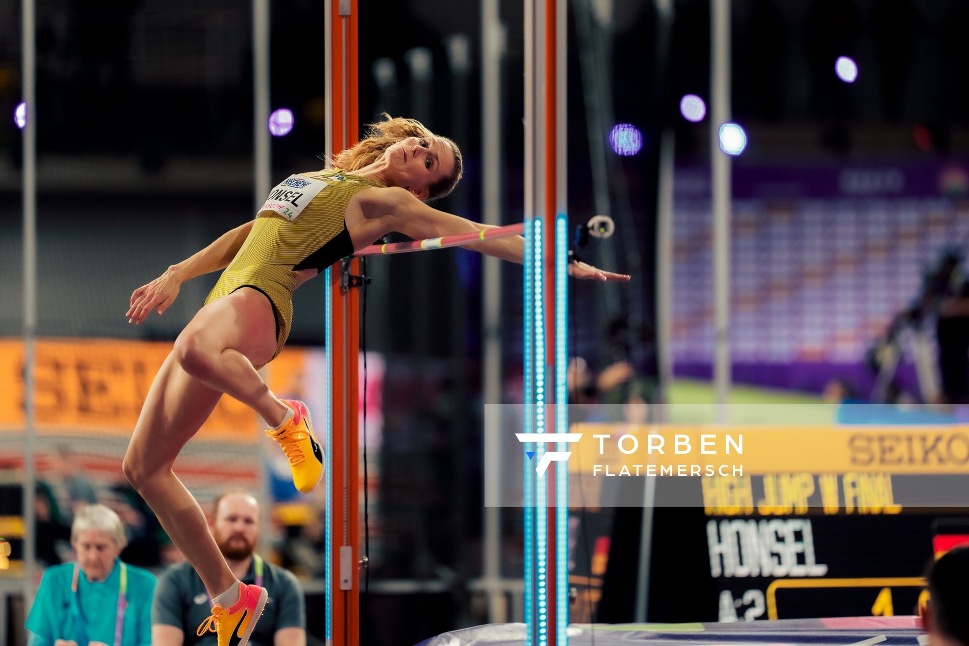 Christina Honsel (GER/Germany) im Hochsprung am 01.03.2024 bei den World Athletics Indoor Championships in Glasgow (Schottland / Vereinigtes Königreich)