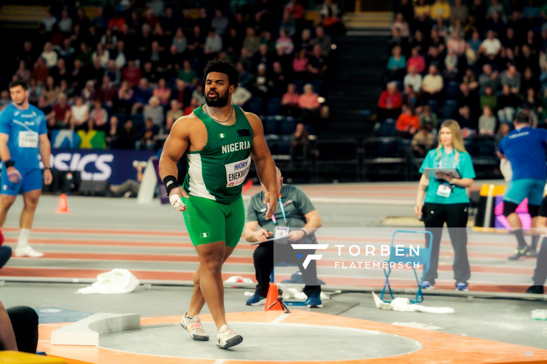 Chukwuebuka Cornnell Enekwechi (NGR/Nigeria) beim Kugelstoßen am 01.03.2024 bei den World Athletics Indoor Championships in Glasgow (Schottland / Vereinigtes Königreich)