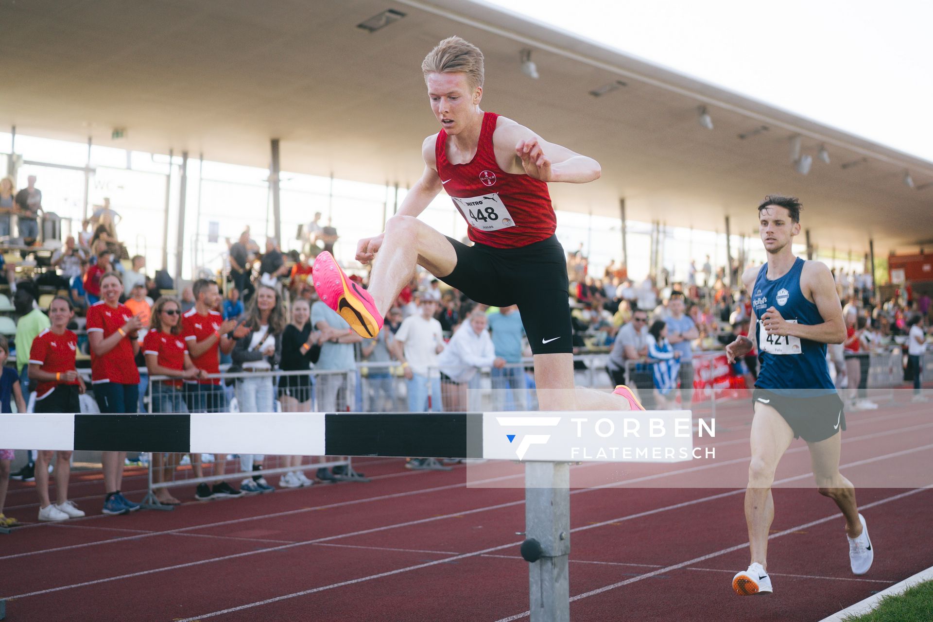 Jonas Patri (GER/TSV Bayer 04 Leverkusen) am 11.05.2024 während der 8. PUMA NITRO Lange Laufnacht im Carl-Kaufmann-Stadion in Karlsruhe