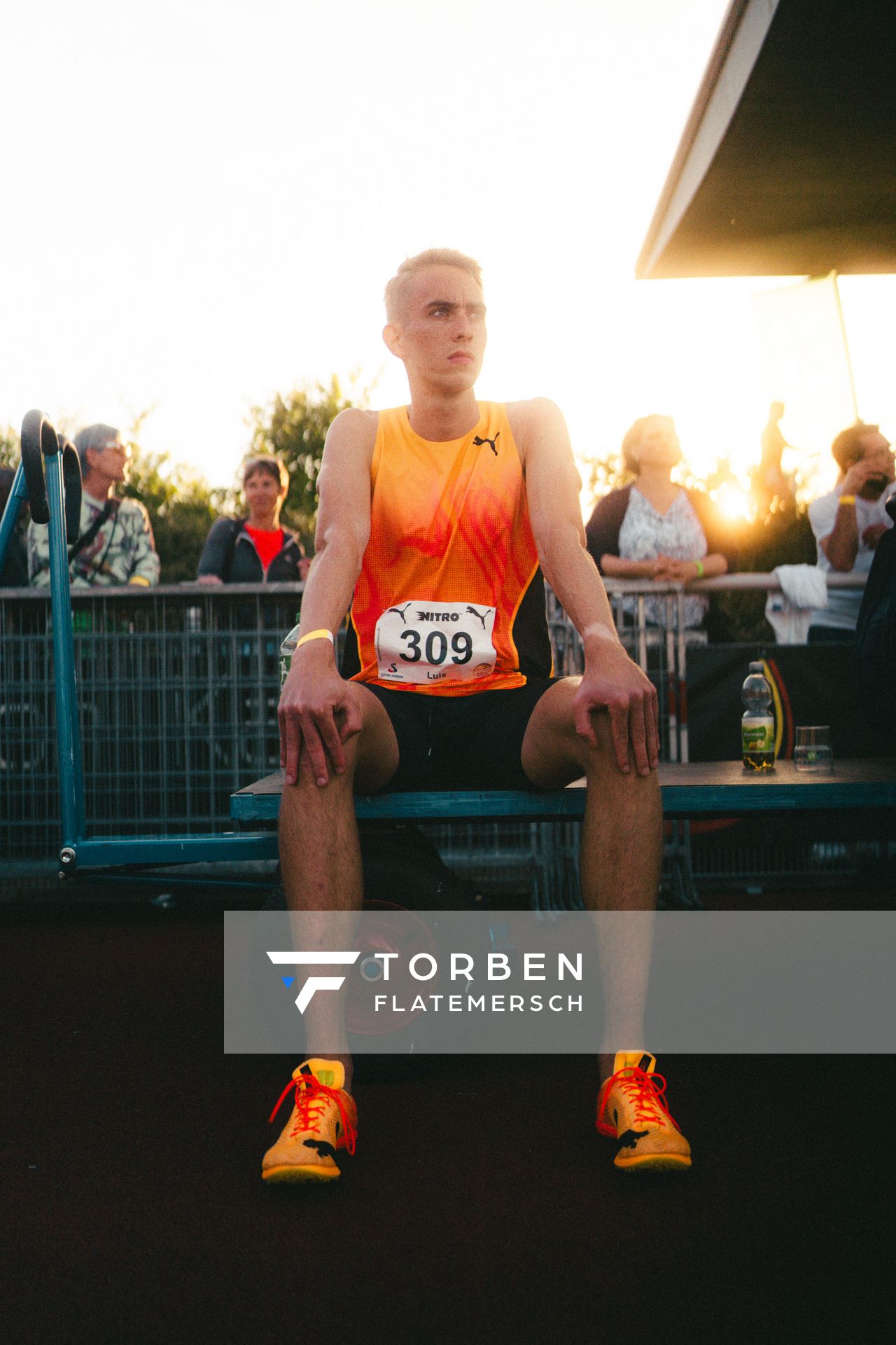 Luis Oberbeck (GER/LG Göttingen) am 11.05.2024 während der 8. PUMA NITRO Lange Laufnacht im Carl-Kaufmann-Stadion in Karlsruhe