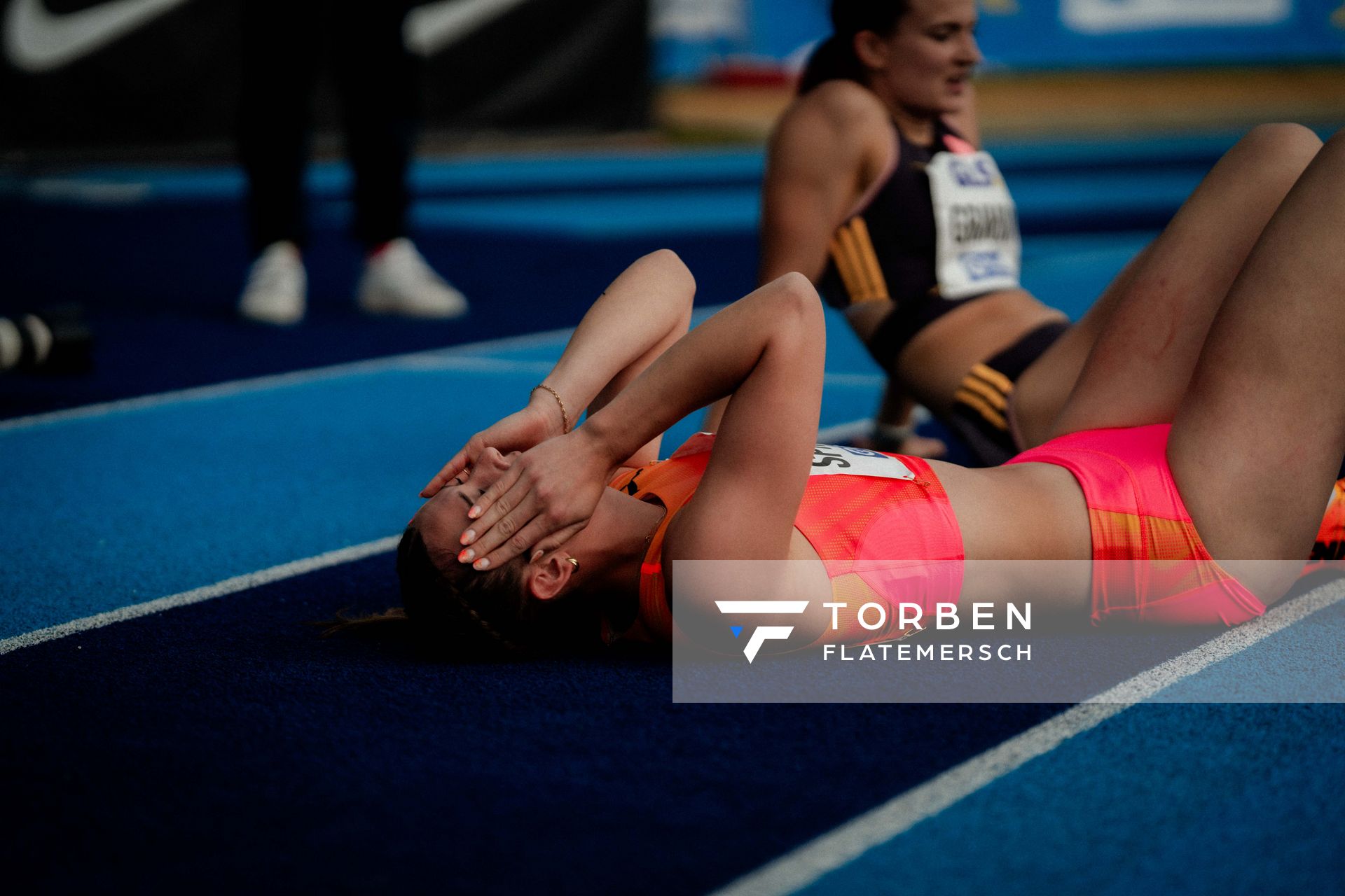 Sandrina Sprengel (GER | LG Steinlach-Zollern) nach dem 200m Lauf am 22.06.2024 beim Stadtwerke Ratingen Mehrkampf-Meeting 2024 in Ratingen