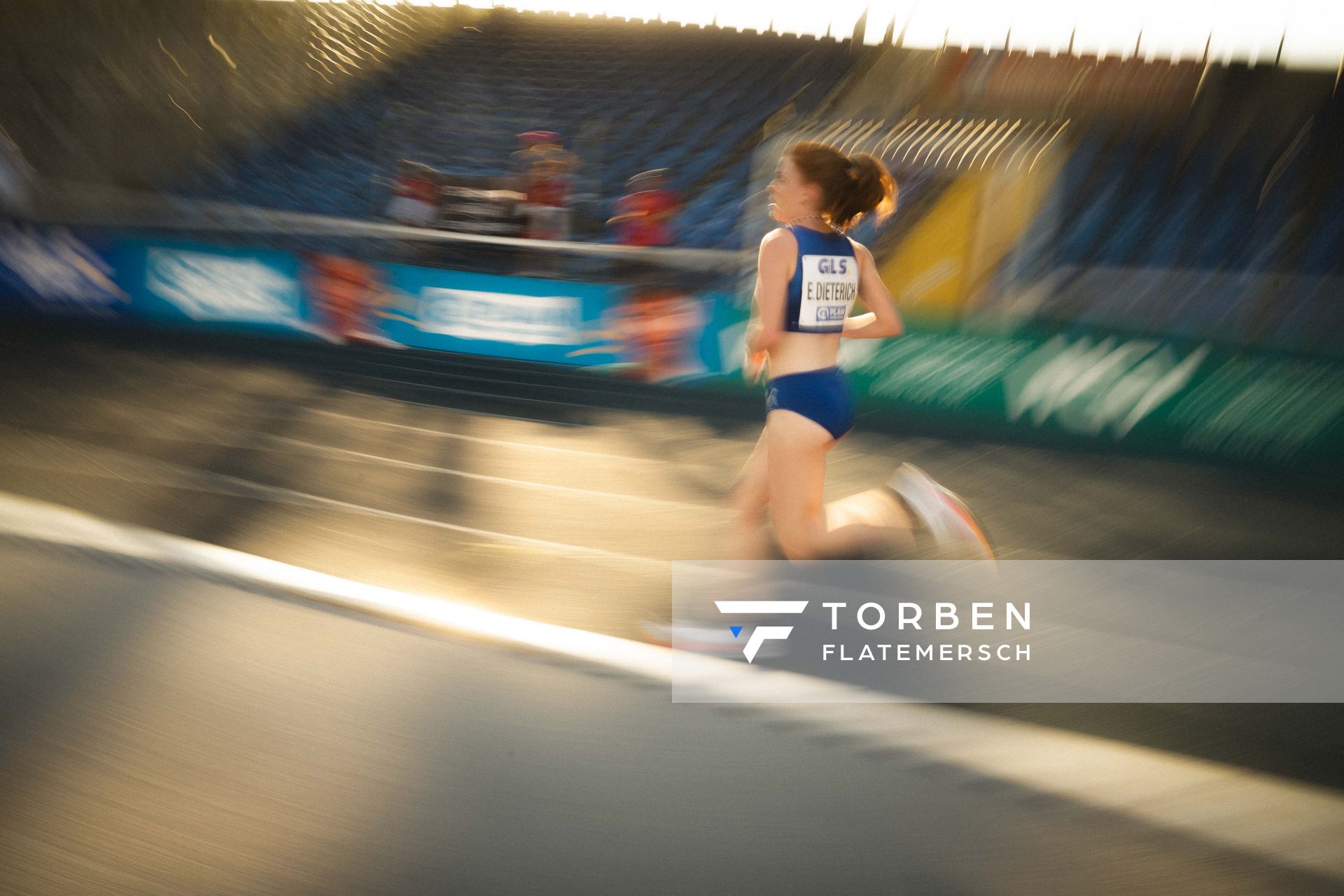 Eva Dieterich (LAV Stadtwerke Tübingen)  am 28.06.2024 beim 5000m Lauf bei den deutschen Leichtathletik-Meisterschaften 2024 im Eintracht-Stadion in Braunschweig