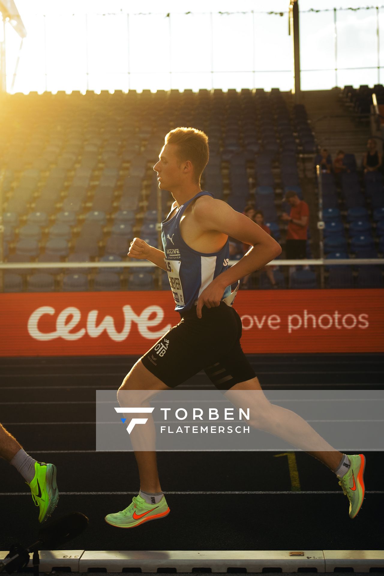 Jonas Kulgemeyer (OTB Osnabrück) am 28.06.2024 beim 5000m Lauf bei den deutschen Leichtathletik-Meisterschaften 2024 im Eintracht-Stadion in Braunschweig