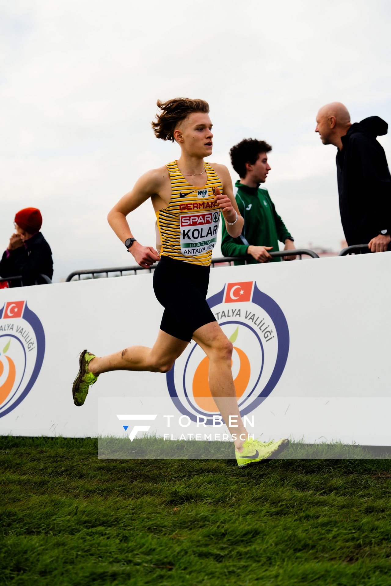 Elias Kolar (Germany) am 08.12.2024 bei den Crosslauf-Europameisterschaften in Antalya