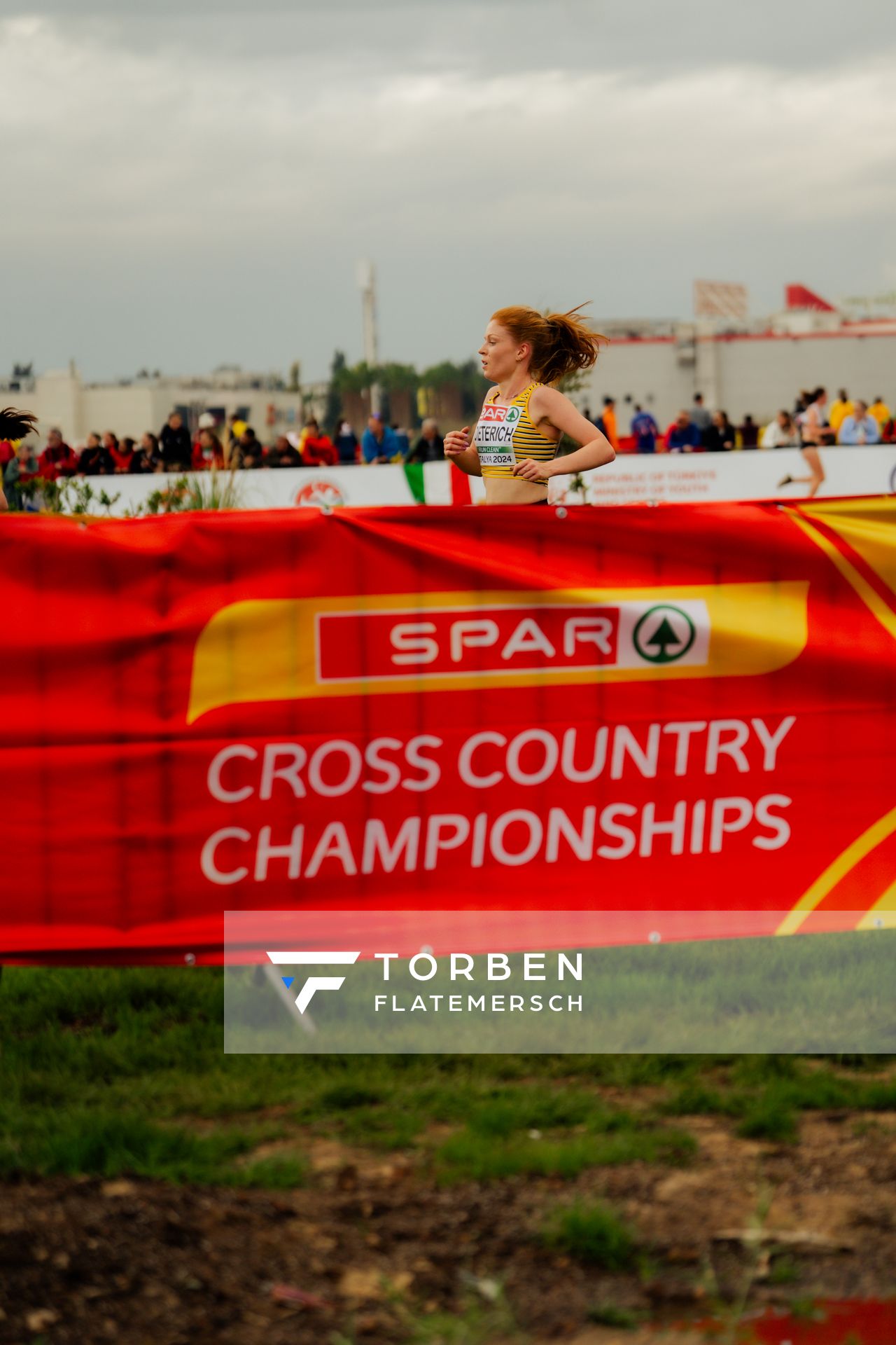 Eva Dieterich (Germany) am 08.12.2024 bei den Crosslauf-Europameisterschaften in Antalya