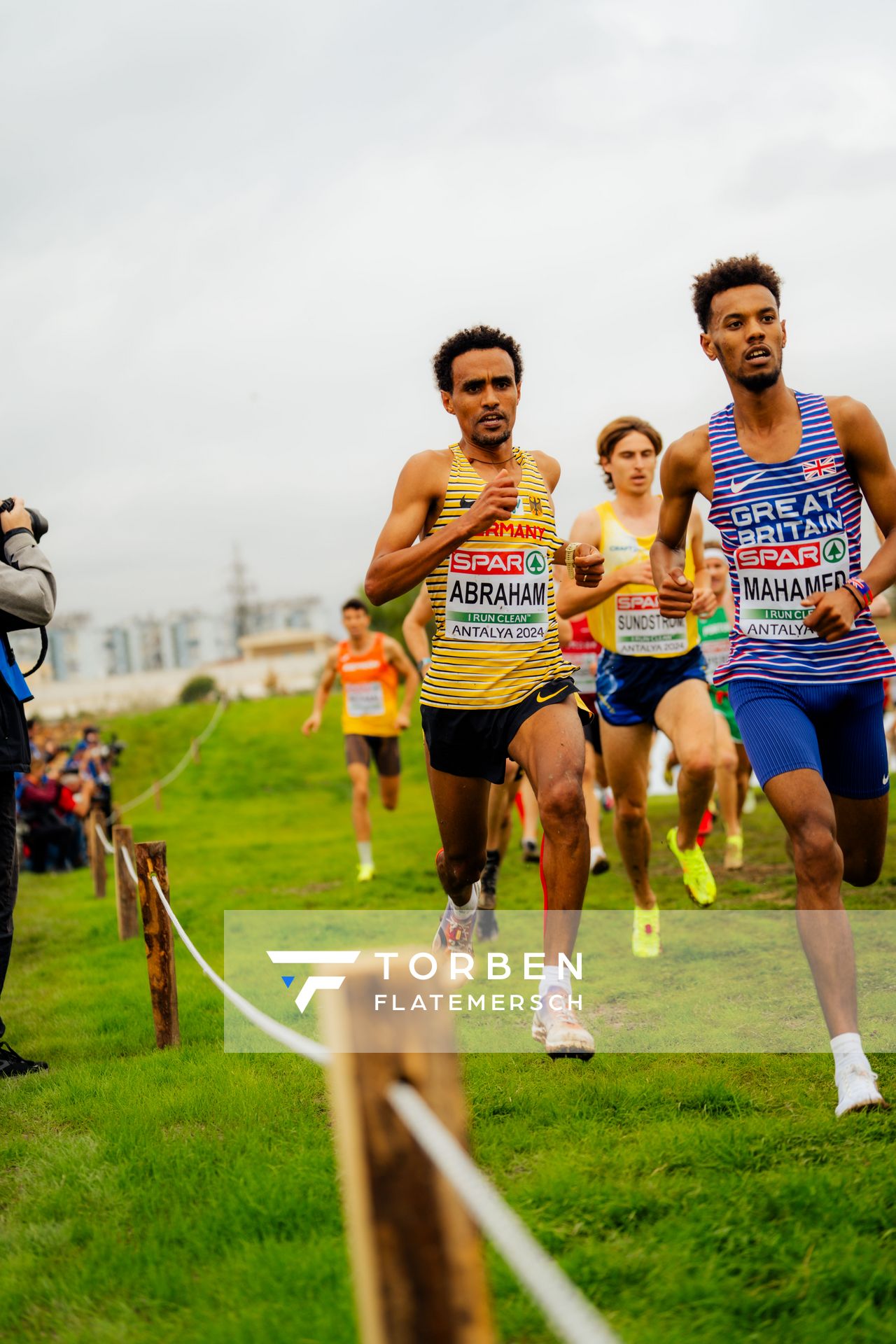 Filimon Abraham (Germany) am 08.12.2024 bei den Crosslauf-Europameisterschaften in Antalya