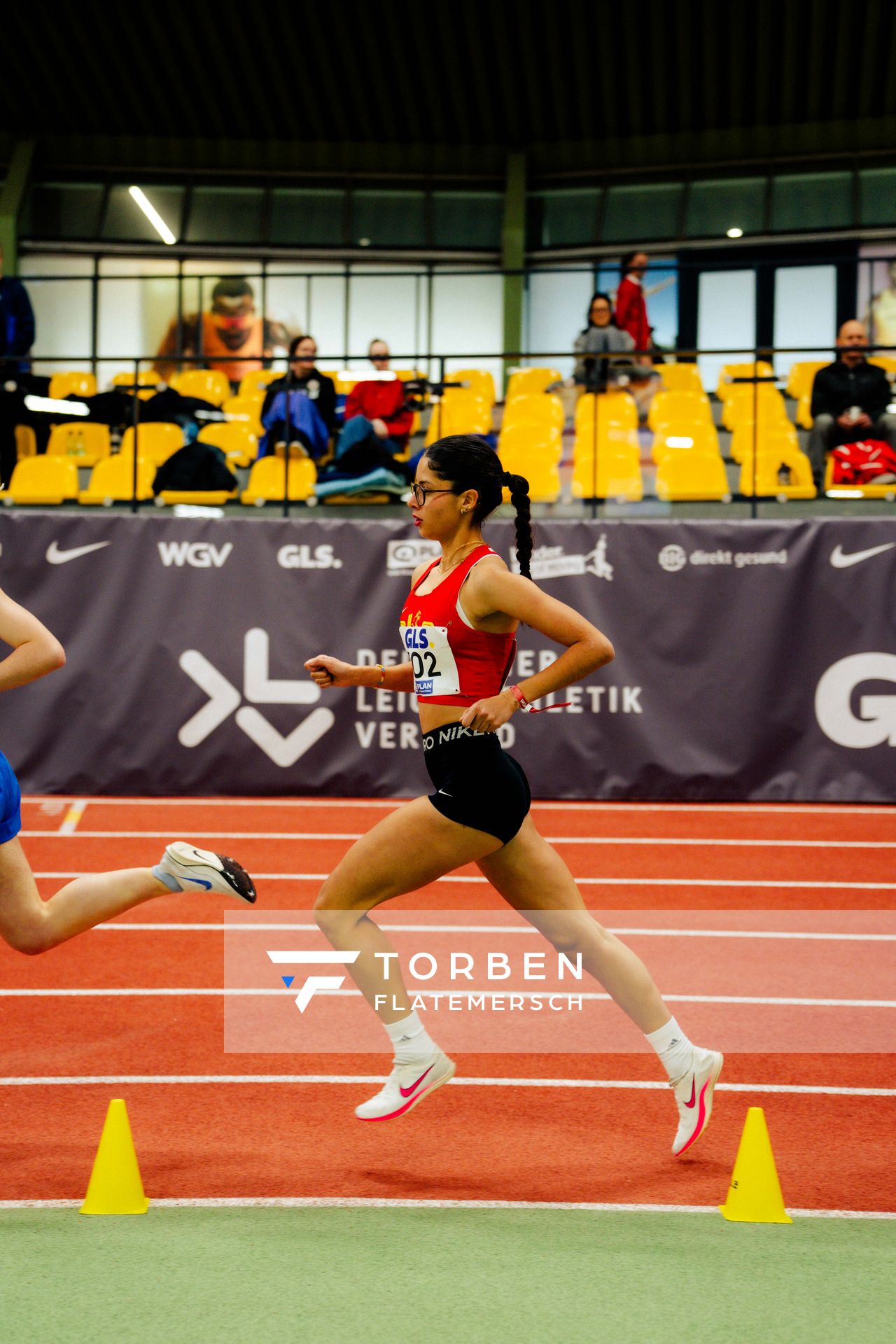 Anna Malena Wolff López (Braunschweiger Laufclub) waehrend den deutschen Jugend-Hallenmeisterschaften U20 am 15.02.2025 in der Helmut-Körnig-Halle in Dortmund