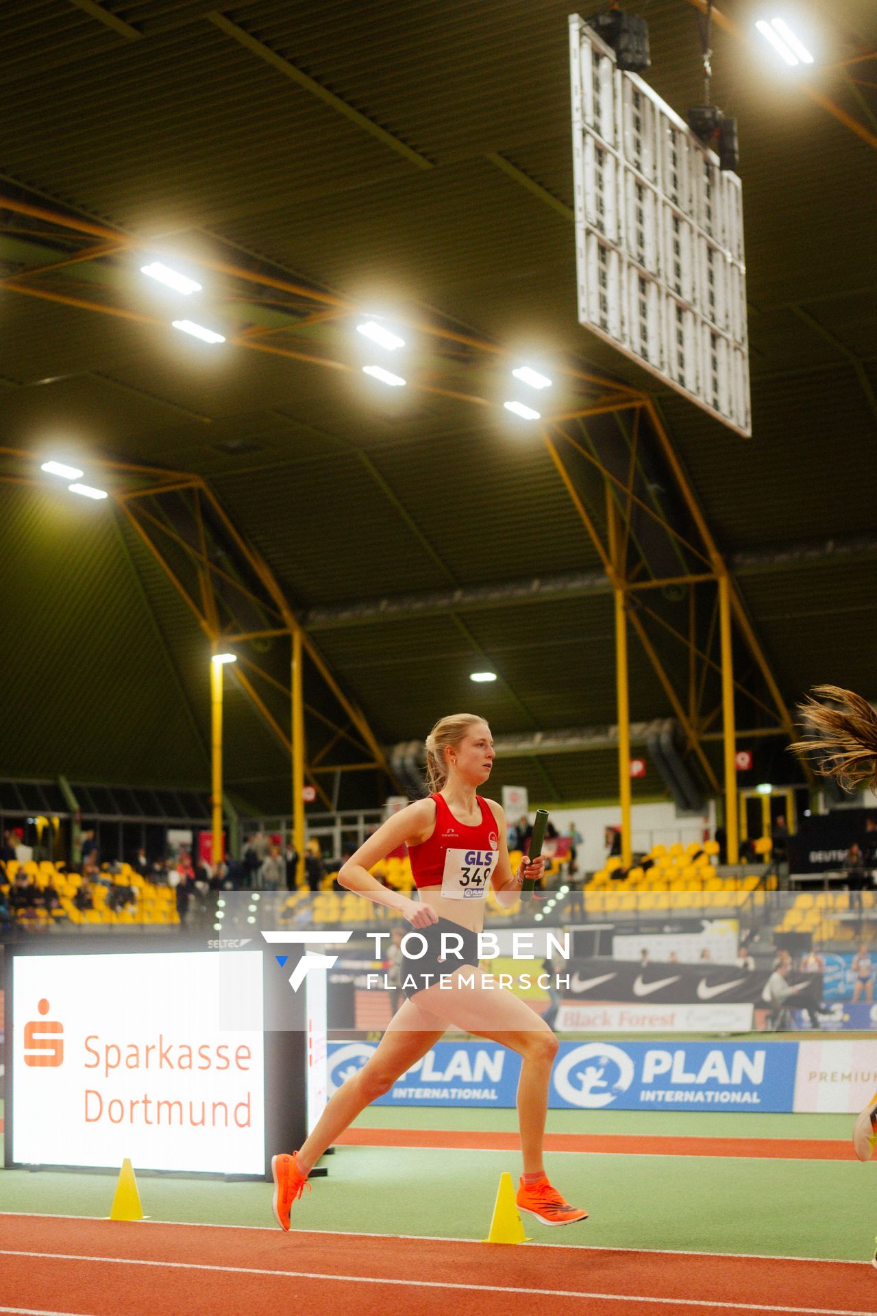 Marie Pröpsting (VfL Eintracht Hannover) waehrend den deutschen Jugend-Hallenmeisterschaften U20 am 15.02.2025 in der Helmut-Körnig-Halle in Dortmund