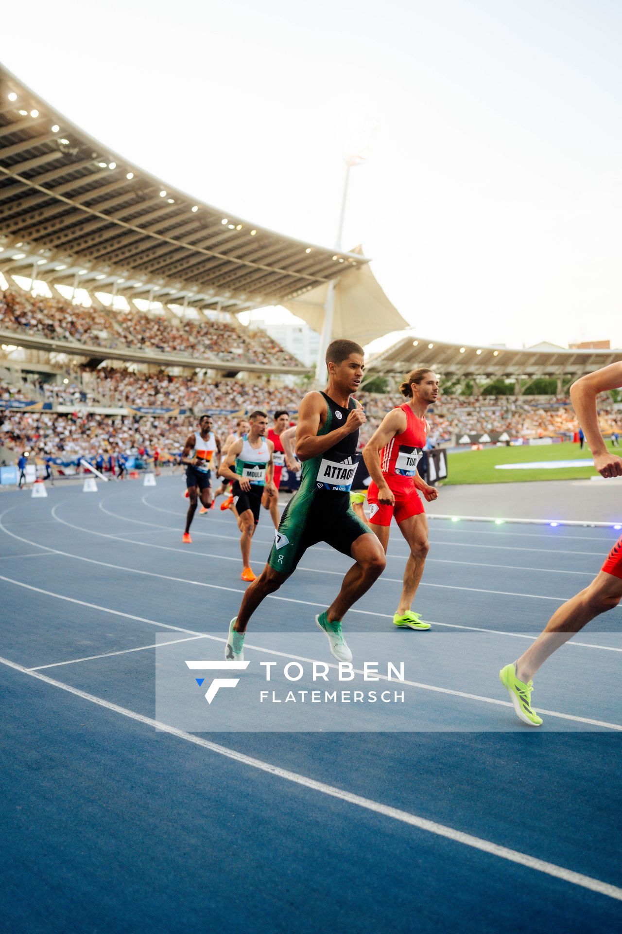 Mohamed Attaoui (Spain) during the 800m race at the Wanda Diamond League MEETING de Paris on 20/06/2025 in Paris