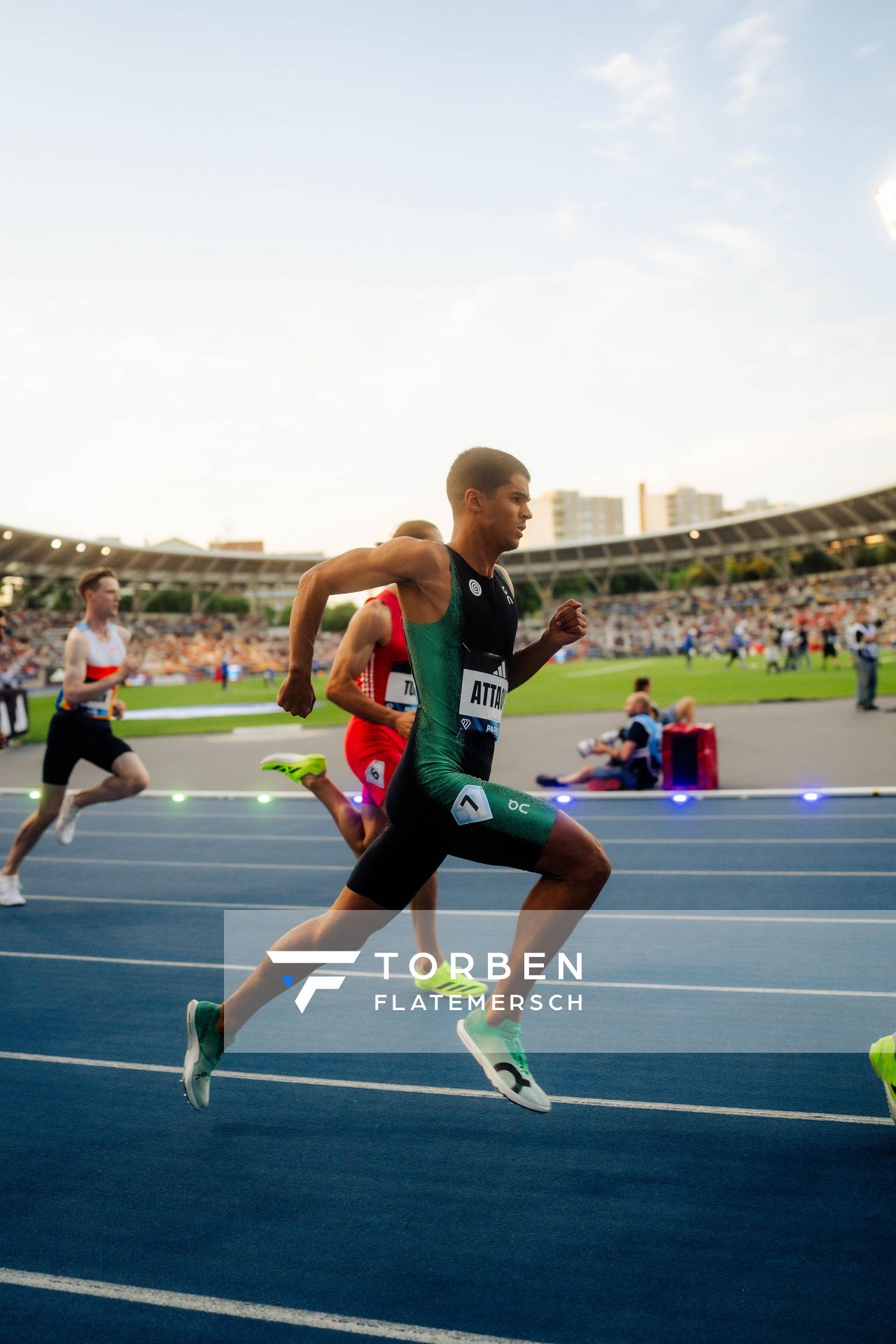 Mohamed Attaoui (Spain) during the 800m race at the Wanda Diamond League MEETING de Paris on 20/06/2025 in Paris