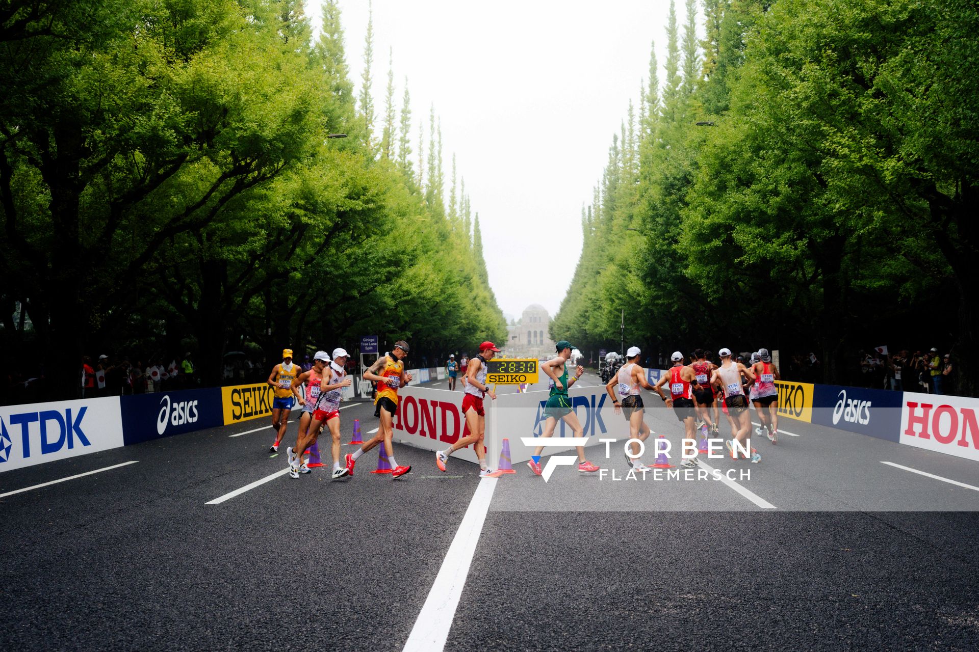 Aurélien Quinion (FRA), Christopher Linke (GER), Evan Dunfee (CAN) during the 35km race walk at the World Athletics Championships on 13.09.2025 in Tokyo.