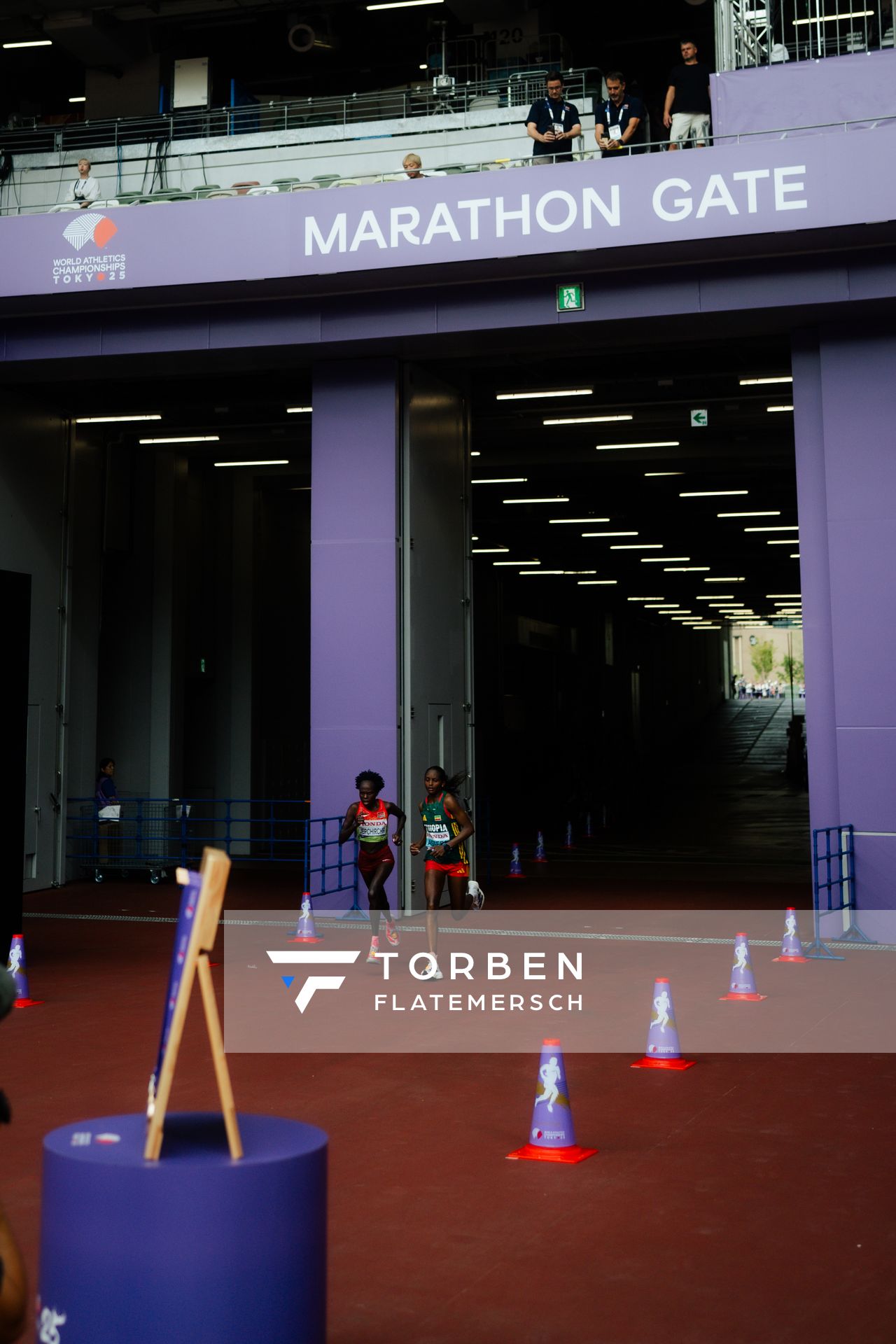 Peres Jepchirchir (KEN), Tigst Assefa (ETH) during the World Athletics Championships on 14.09.2025 in Tokyo.